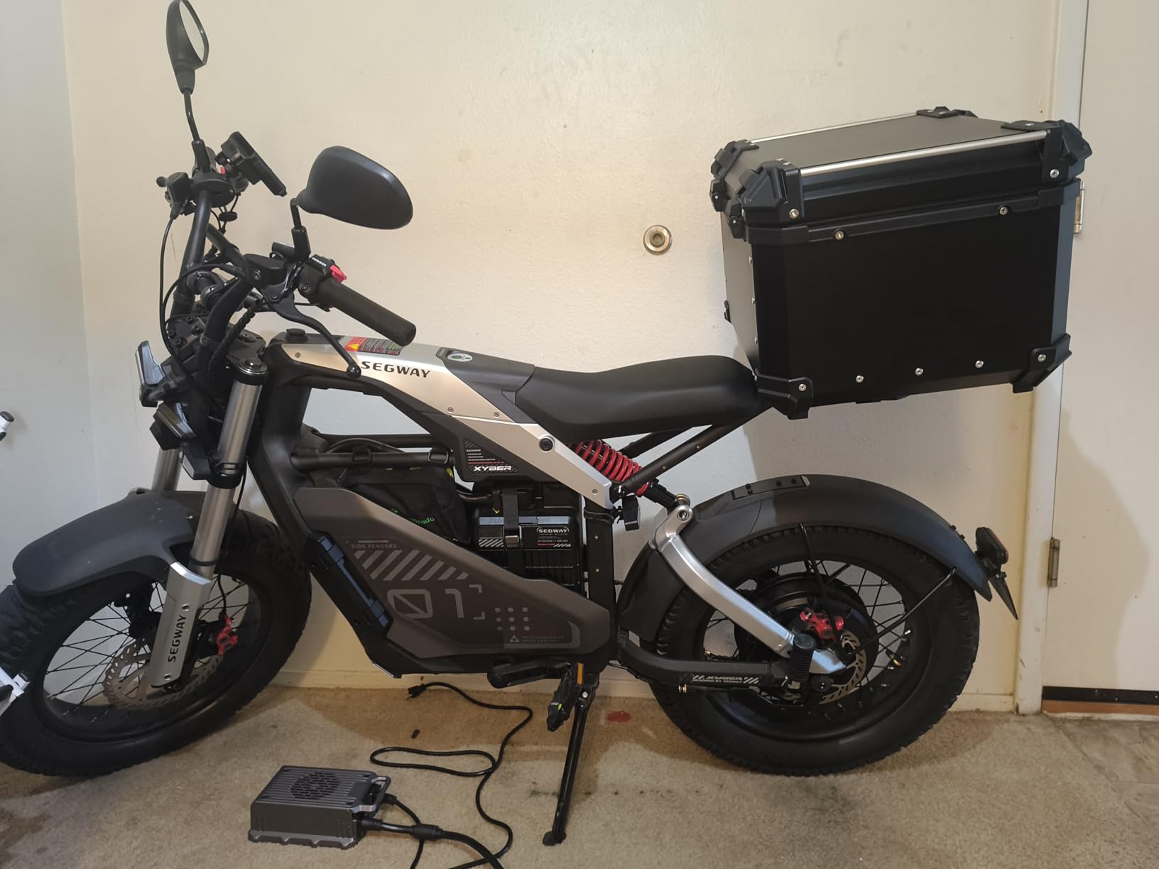 B07R6CWLD1 customer photo 1
