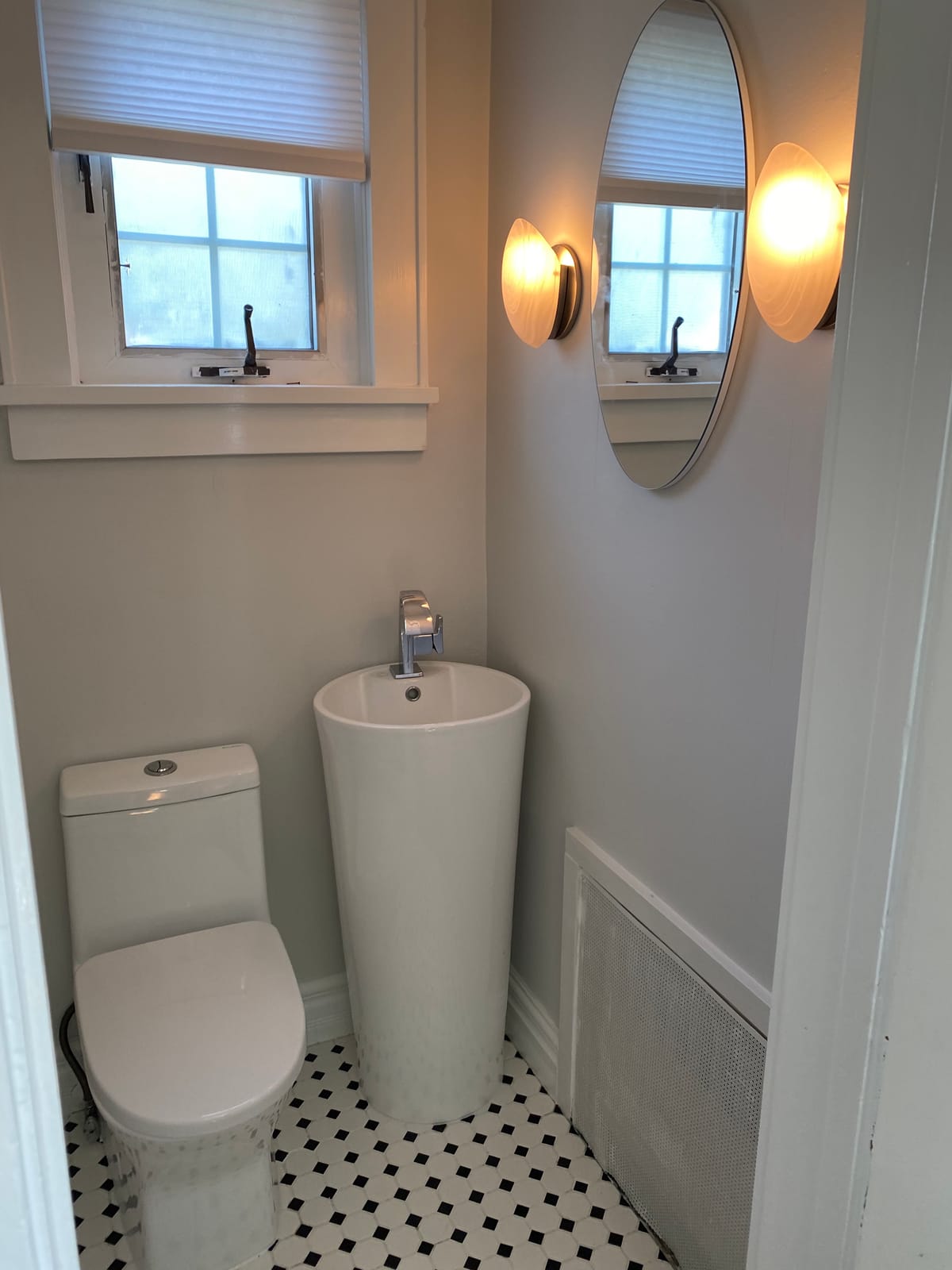 Monaco Circular Basin Pedestal Sink in Glossy White SM-PS307 customer photo 1