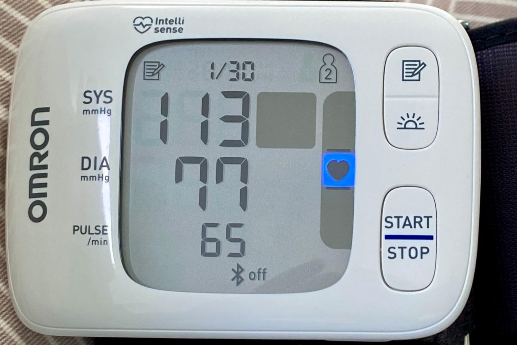 OMRON Gold Wireless Wrist Blood Pressure Monitor for Home Use - #1 Doctor & Pharmacist Recommended Brand - Clinically Validated - Connect App customer photo 2