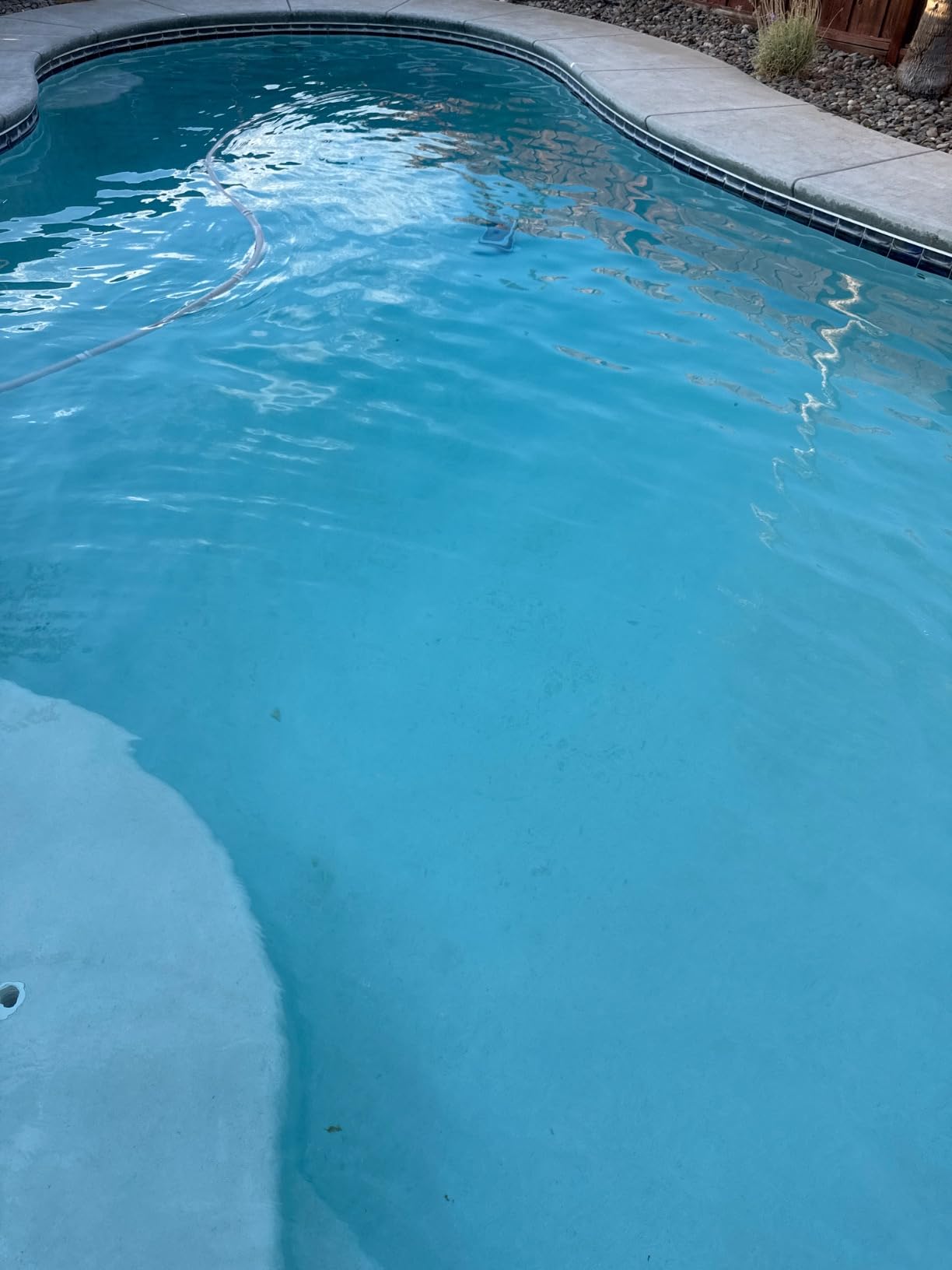 Hayward PoolVac XL Suction Pool Cleaner for Inground Pools up to 20 x 40 ft | W32025ADC Gunite Pool Cleaner Automatic Pool Vacuum for In-Ground Pools | Easy to Connect Pool Cleaning Tool for Gunite Pools customer photo 2