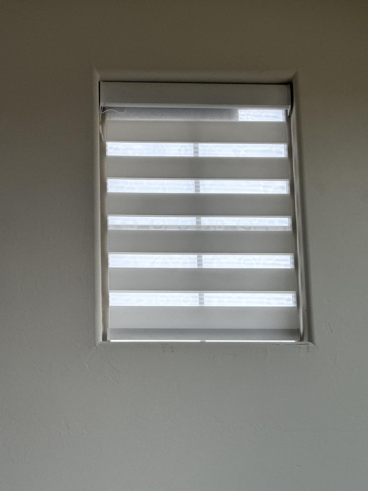 Graywind Motorized Zebra Blinds for Windows, Blackout Smart Blinds with Remote Control, Dual Layer Custom Zebra Shades Work with Alexa, Google Home, Apple Homekit, Classic White customer photo 1