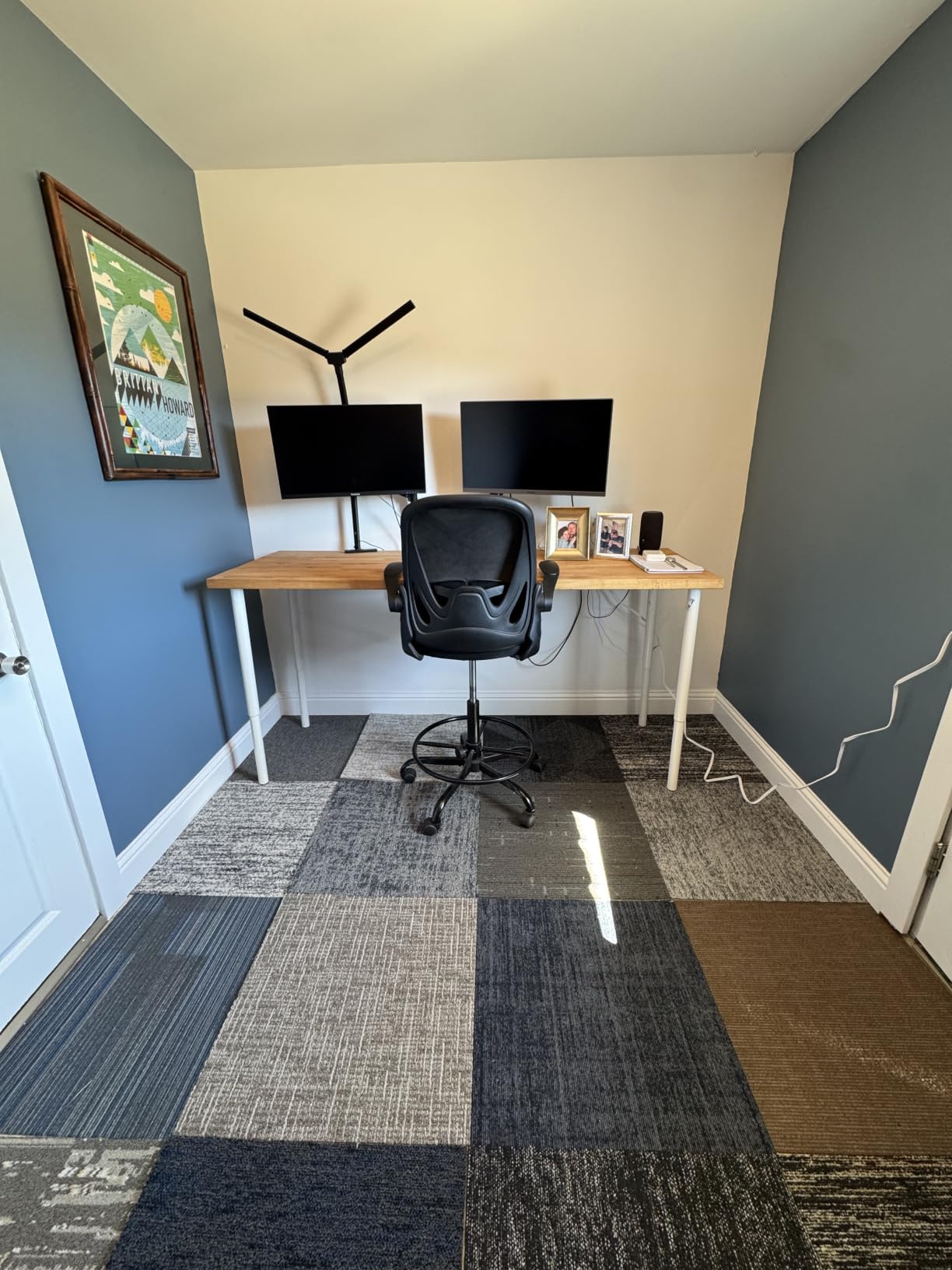 Assorted Carpet Tile 24x24 96sqft 24 Tiles customer photo 1
