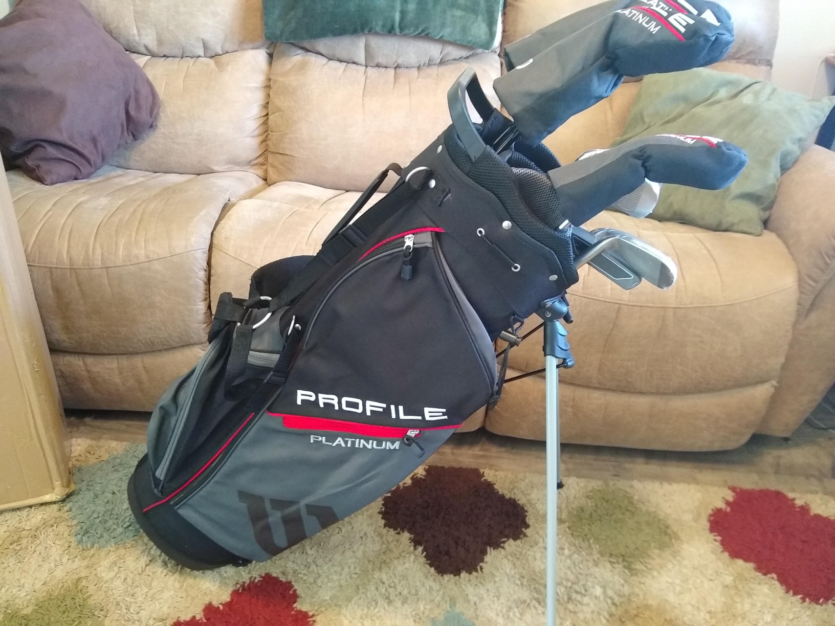 Wilson Men's Profile Platinum Complete Golf Club Package Set - Right Handed, Stand Bag customer photo 1