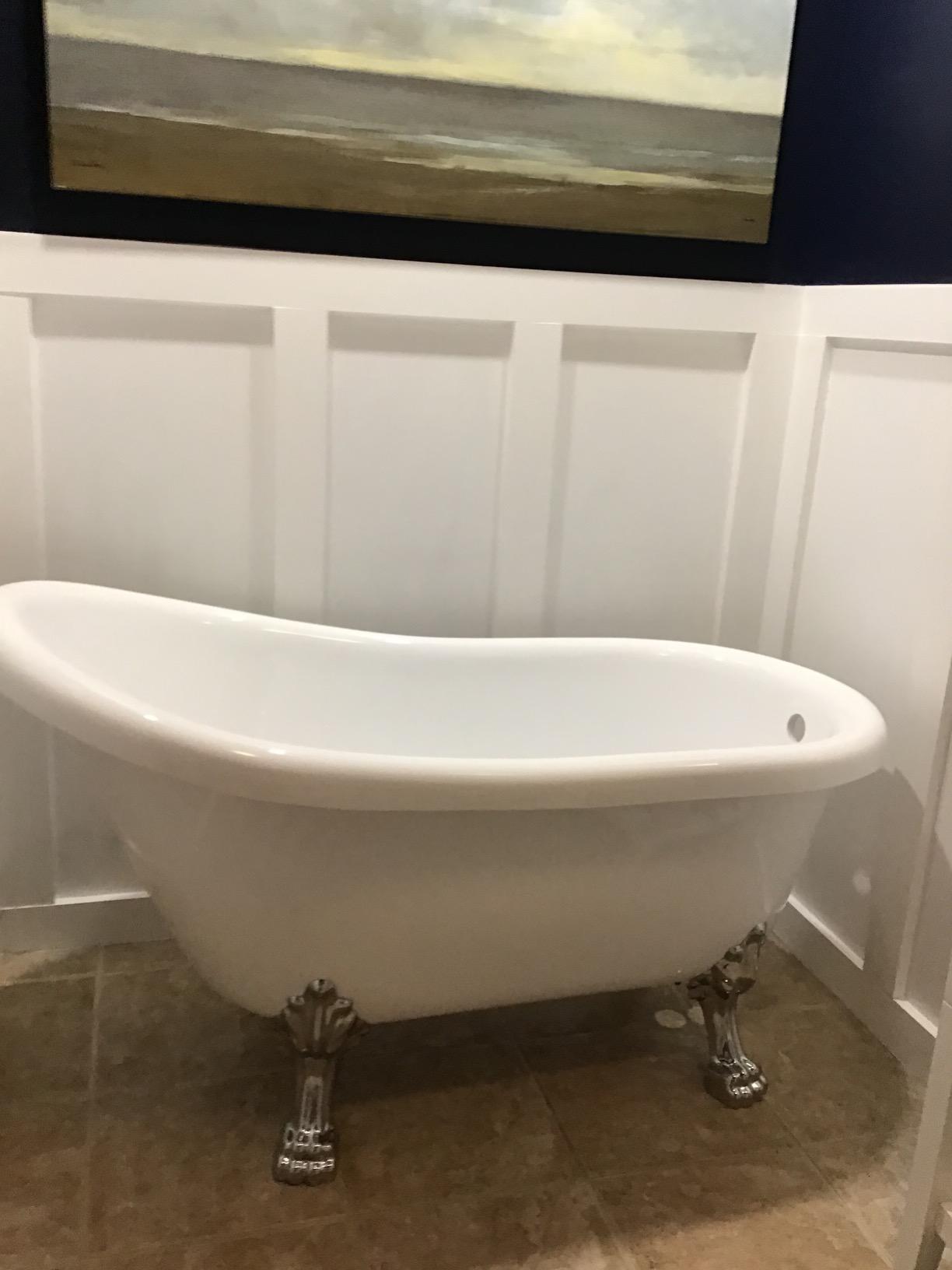 WOODBRIDGE CLAWFOOT TUB, 54