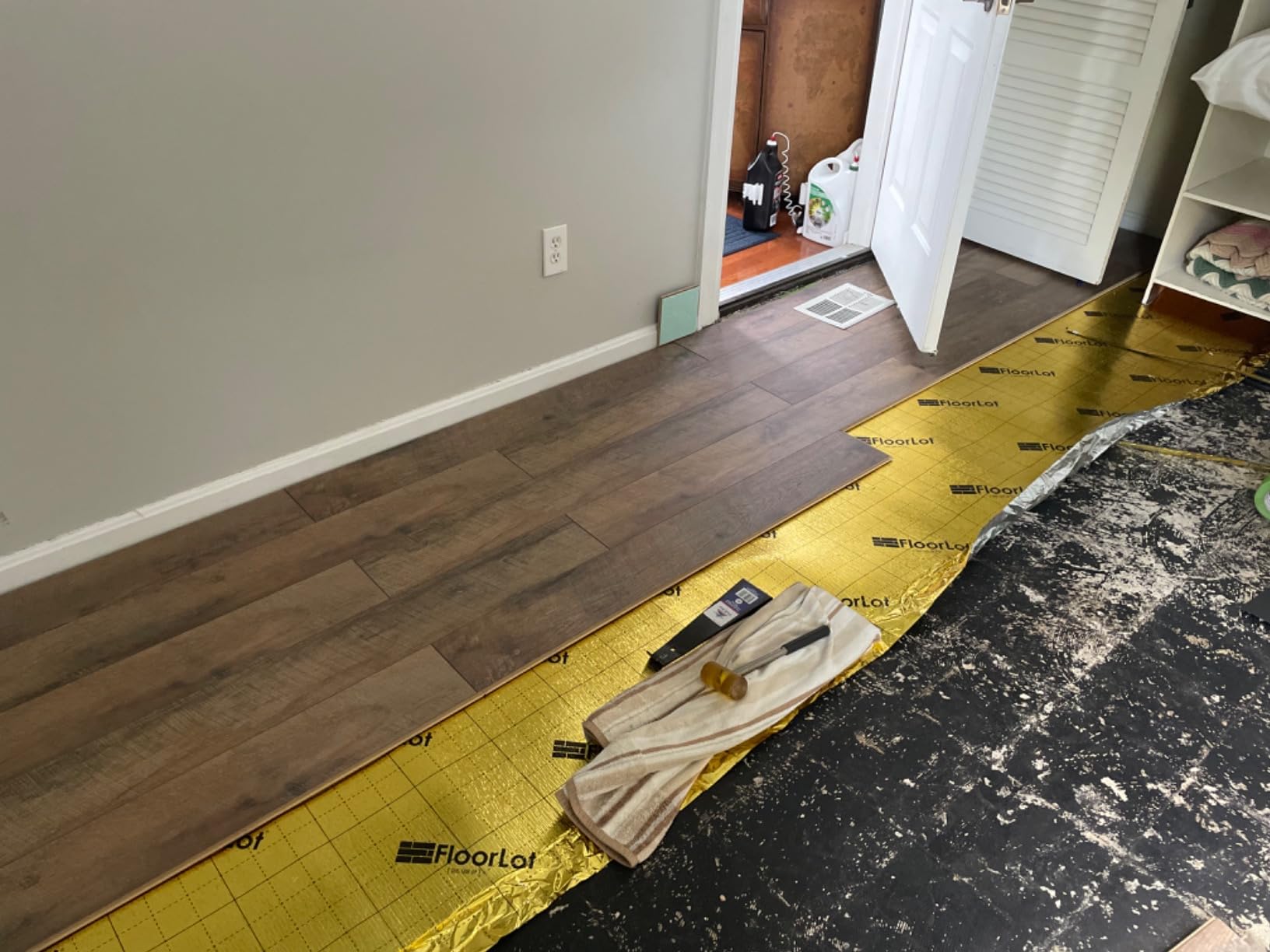 GoldMax Premium Floor Underlayment - 200 sqft Roll - 3mm Thick - with Moisture Barrier customer photo 2