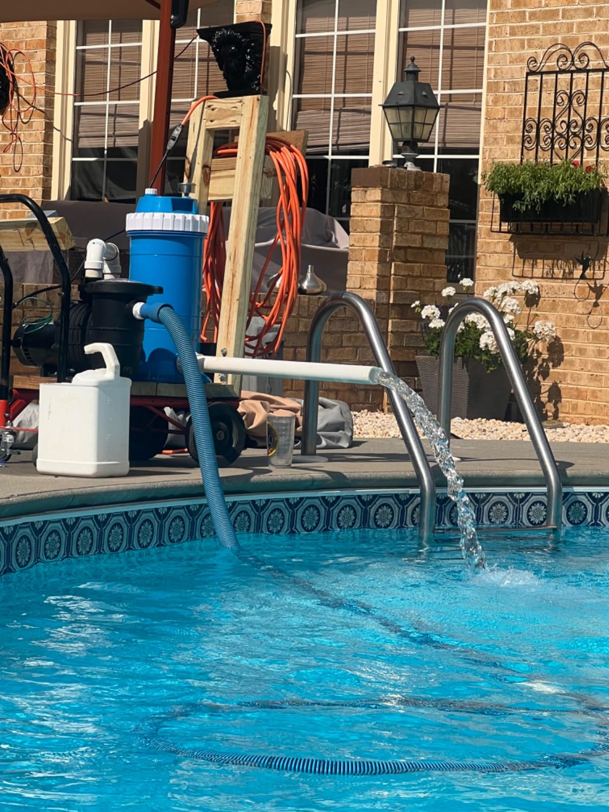 VIVOHOME 2.0HP In/Above Ground Pool Pump, 115V/230V 6800GPH Self-Priming | High Flow Energy Efficient Motor customer photo 2