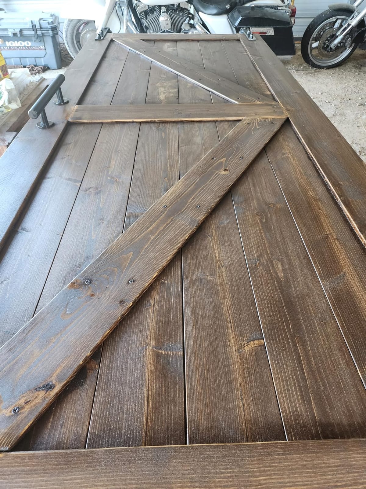 S&Z TOPHAND 36in x 84in Unfinished British Brace Knotty Barn Door with Sliding Hardware Kit, Solid Wood, Double Surfaces, Simple DIY Assembly customer photo 2