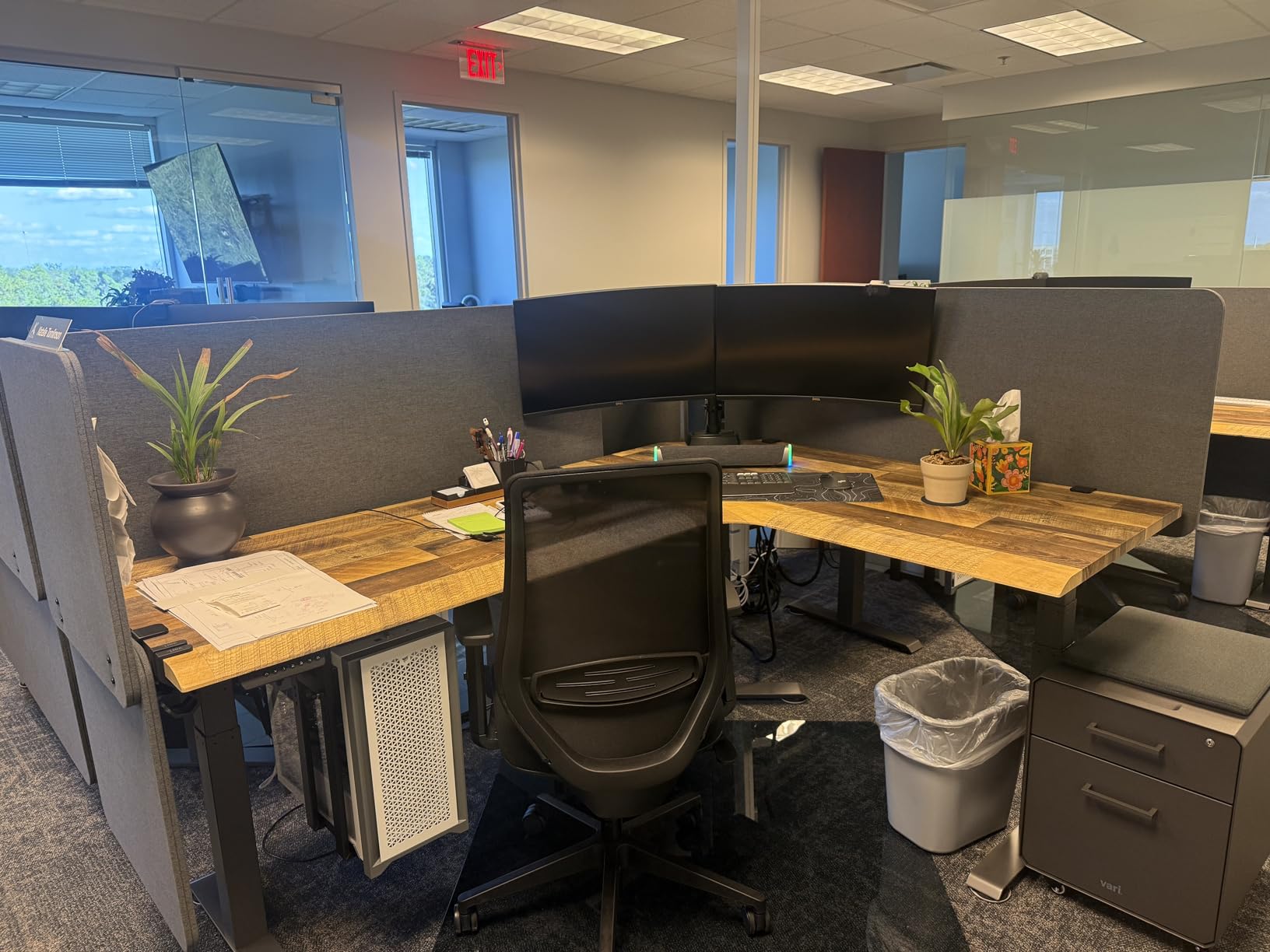 VIVO Gray Clamp-on 60 x 24 in Privacy Panel, PP-1-V060G | Sound Absorbing PET Partition, Above or Below Desk Office Divider, Sturdy C-Clamp, Fits 0.4-1.4 in Thick Desktops customer photo 1