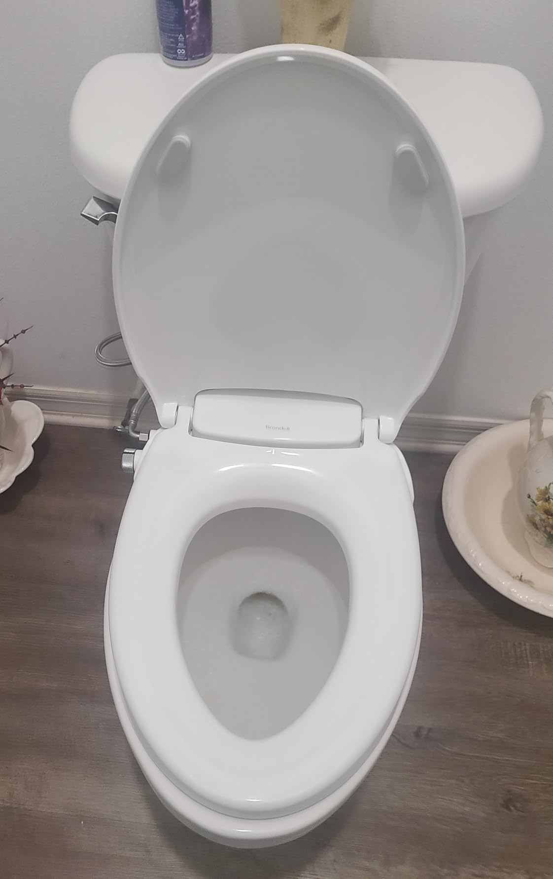 Brondell Bidet Toilet Seat Non-Electric Swash Ecoseat, Fits Elongated Toilets, White - Dual Nozzle System, Ambient Water Temperature - Bidet with Easy Installation customer photo 2