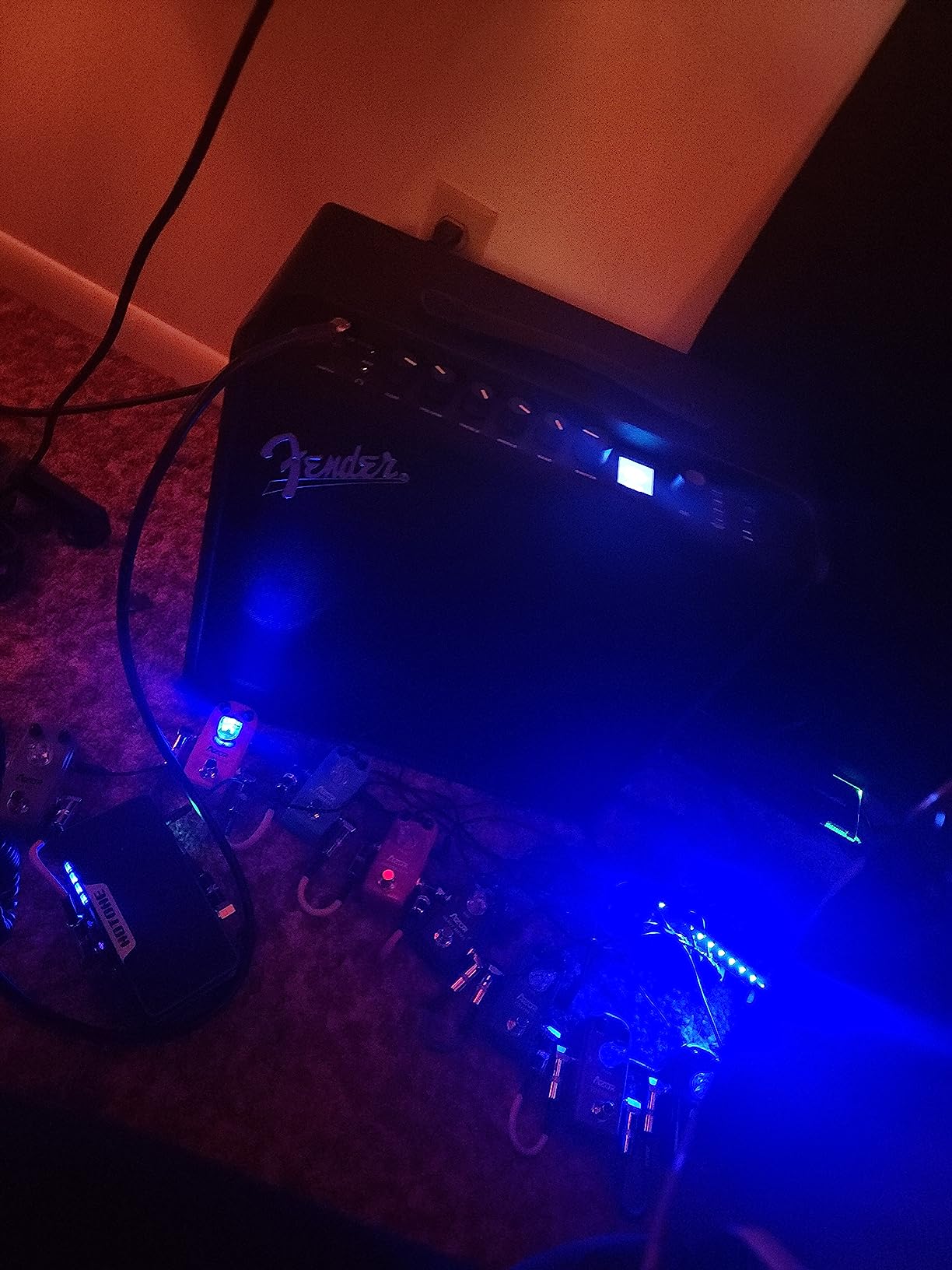 Fender Mustang LT50 Guitar Amp, 50 Watts, 30 Preset Effects with USB Audio Interface customer photo 1