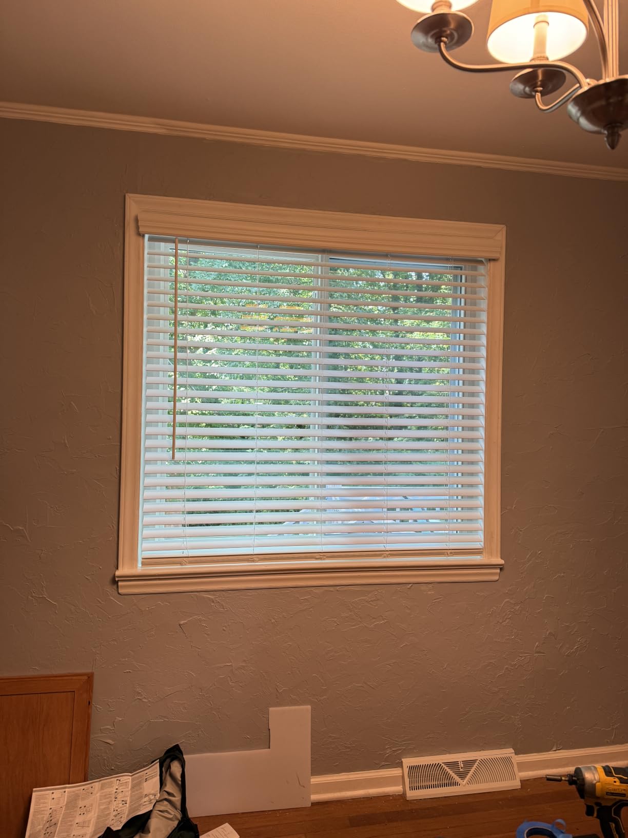 Linen Avenue Cordless 2