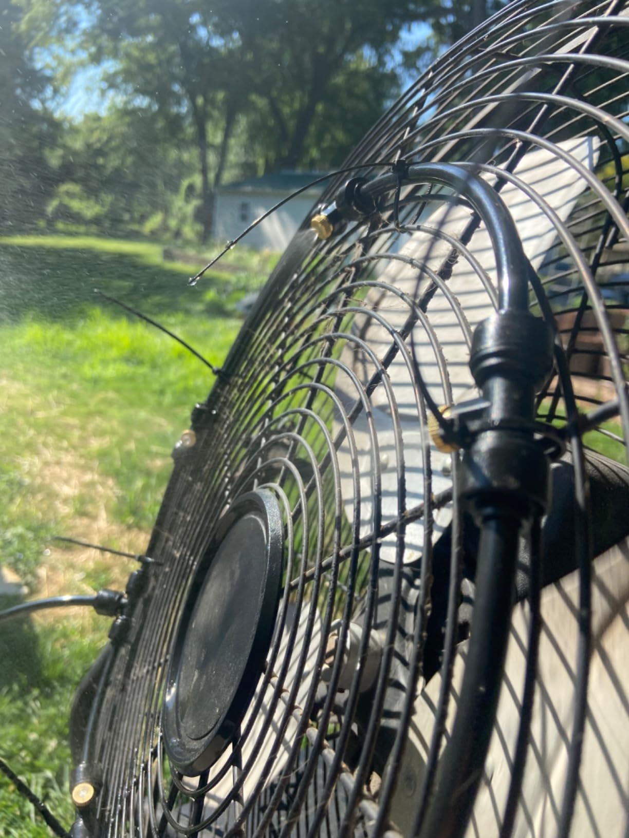 LANDGARDEN Outdoor Misting Cooling System,49FT Misting Line,15 Brass Mist Nozzles for Patio Garden Greenhouse customer photo 2