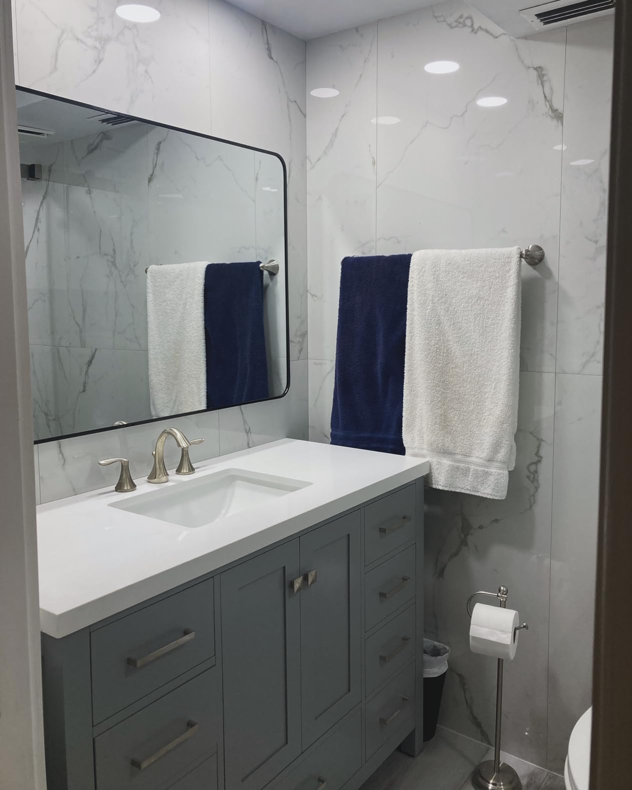 ARIEL Cambridge 72-inch Bathroom Vanity with Sink, Solid Wood, 1.5-inch Pure White Quartz Countertop, Double Rectangular Porcelain Sink, 4 Soft Closing Doors, 6 Dovetail Drawers, Midnight Blue customer photo 2