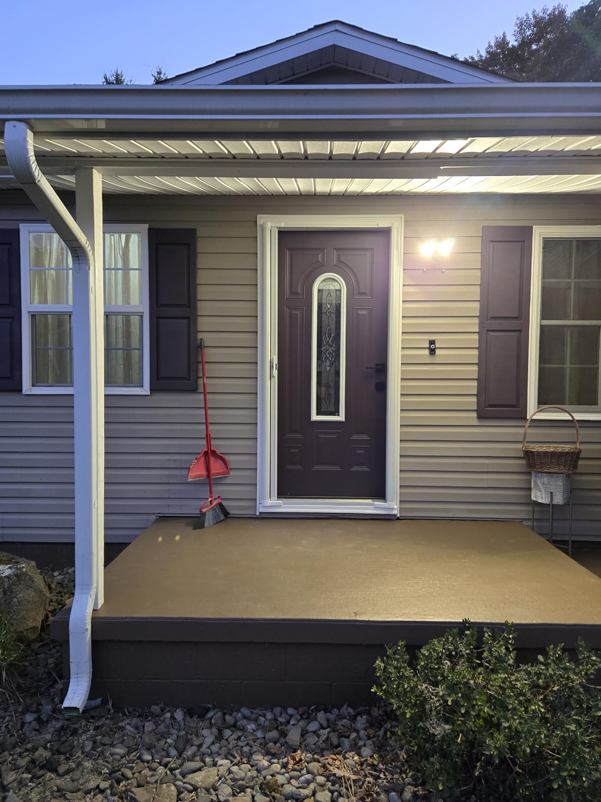Brisa Brown Retractable Screen Door EZ-Glide 32-36 in Wide | Door Mesh Screen, EZ-Glide, Fits Front Doors customer photo 2