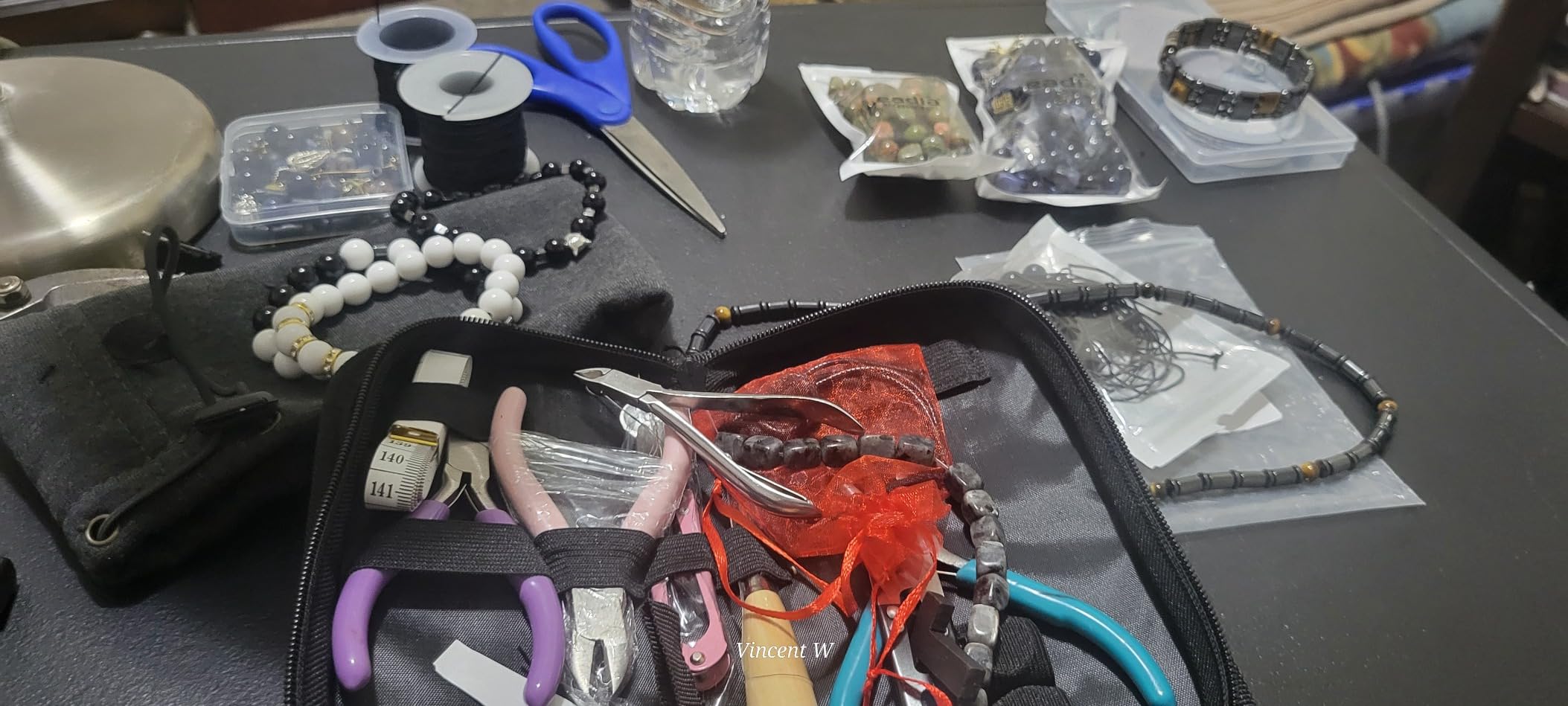 PAXCOO Jewelry Making Supplies Kit, Jewelry Making Kit with Jewelry Making Tools, Jewelry Wires and Jewelry Findings for Jewelry Making, Repair and Beading customer photo 1