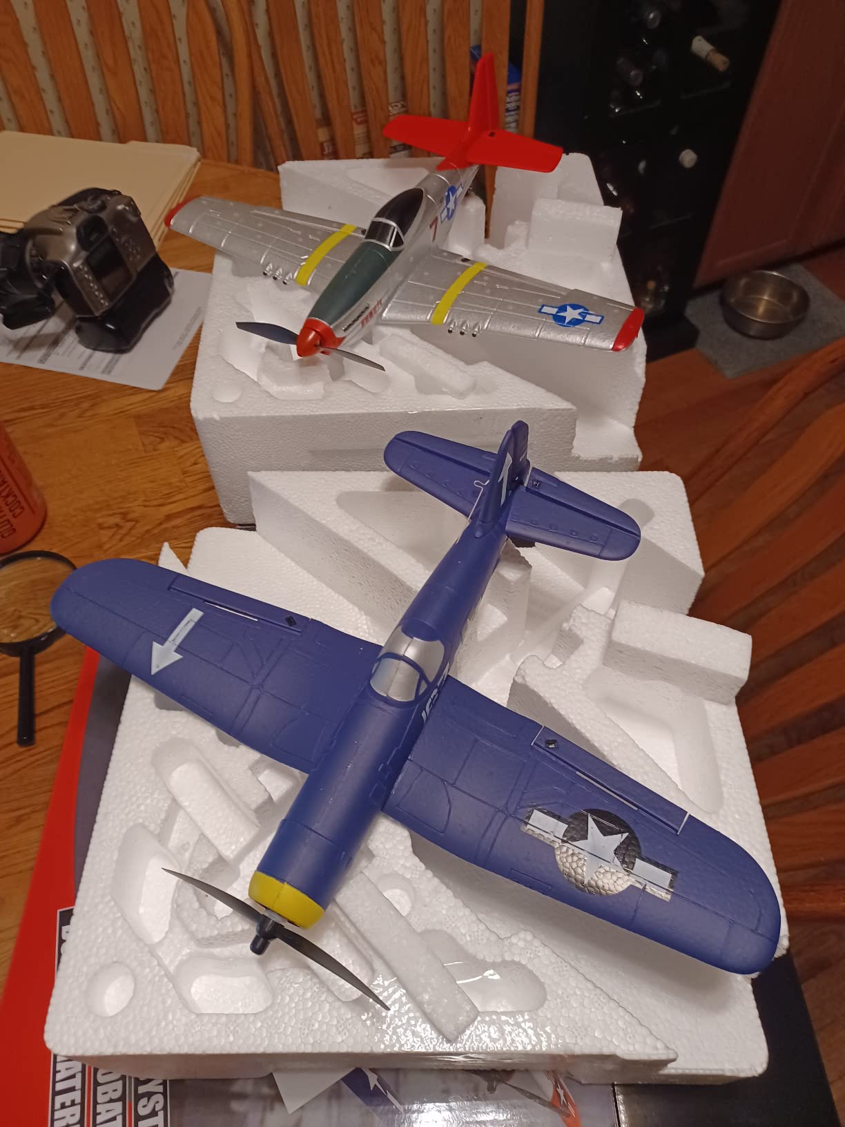 LEAMBE 4 Channel RC Plane, Ready to Fly Aerobatic Aircraft, Easy Control for Beginners, P51 Mustang RC Airplane customer photo 1