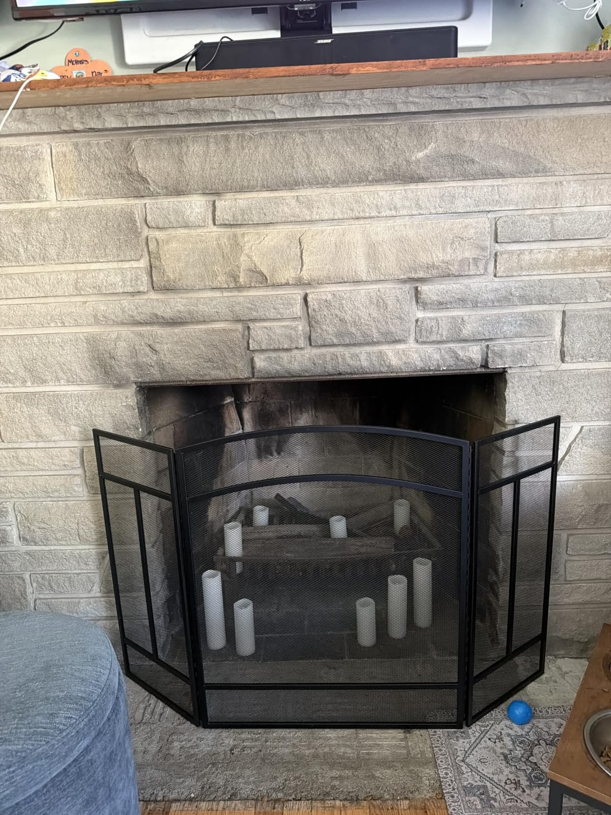 Fire Beauty 3 Panel Wrought Iron Fireplace Screen Spark Guard Cover(Black) | Block flying embers to secure your living room. Foldable screen for easy storage without assembly. customer photo 1