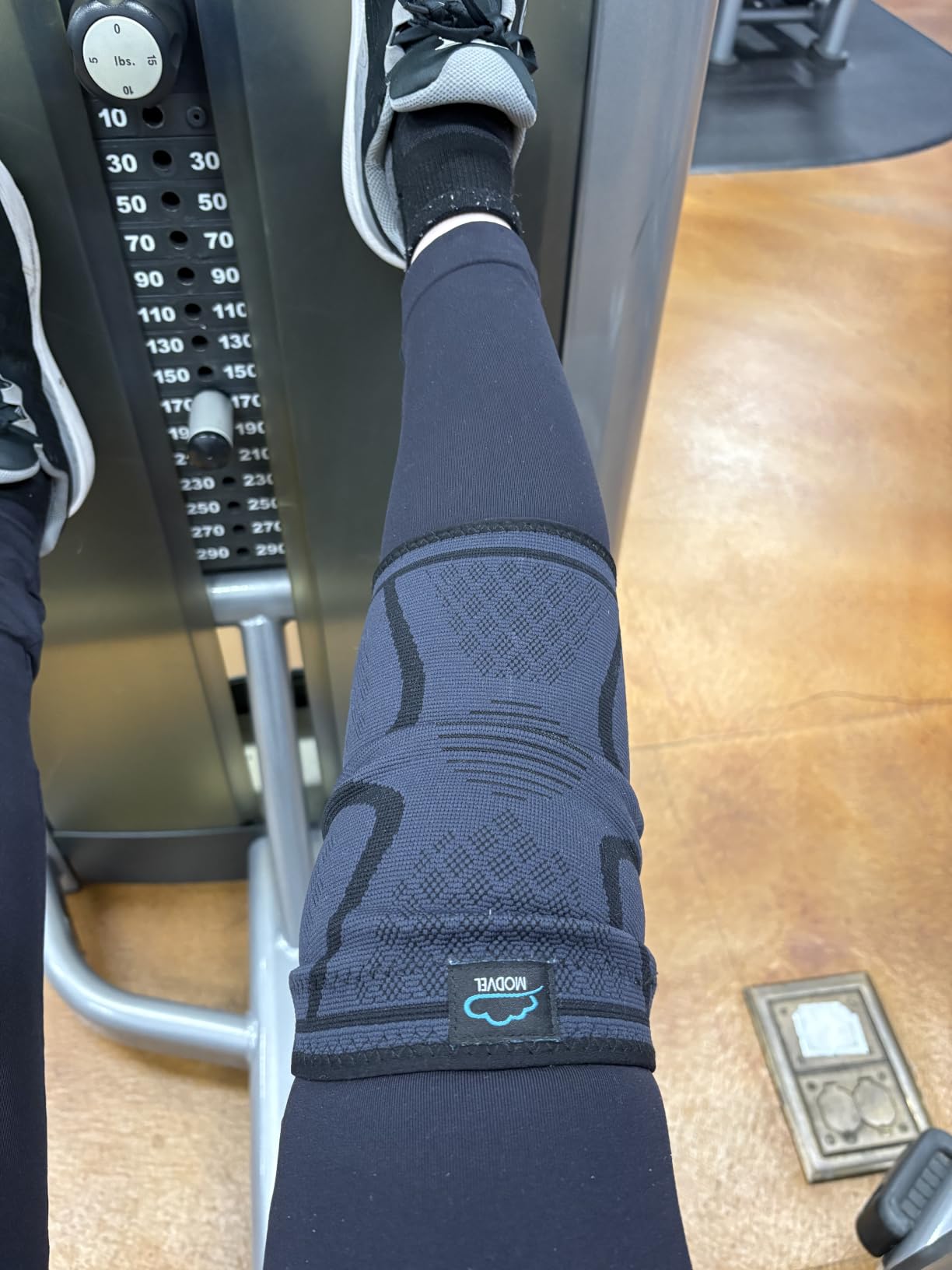 Modvel Compression Knee Brace for Women & Men - 2 Pack Knee Brace for Women Running Knee Pain, Knee Support Compression Sleeve, Workout Sports Knee Braces for Meniscus Tear ACL & Arthritis Pain Relief customer photo 2