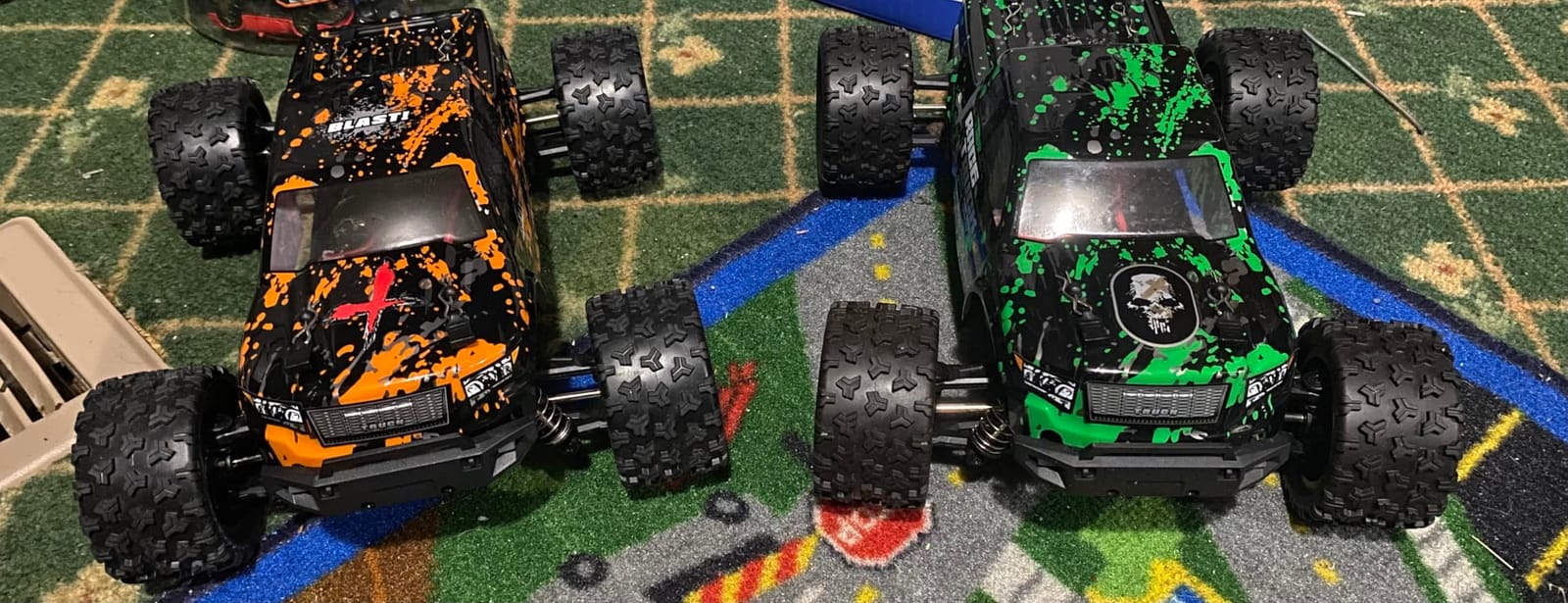 HAIBOXING 18859 1:18 Scale RC Monster Truck 36km/h Speed, 4X4 Off Road Cars | Remote Control Waterproof Electric Powered RC Cars, All Terrain Toys Vehicles with 2 Batteries, Xmas Gifts for Kid and Adults customer photo 2