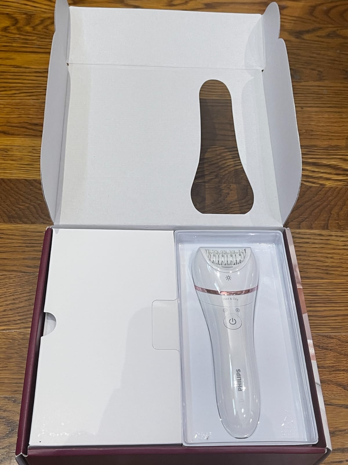 Philips Epilator Series 8000 5 in 1 Shaver for Women, Trimmer, Pedicure and Body Exfoliator with 9 Accessories, BRE740/14 customer photo 2
