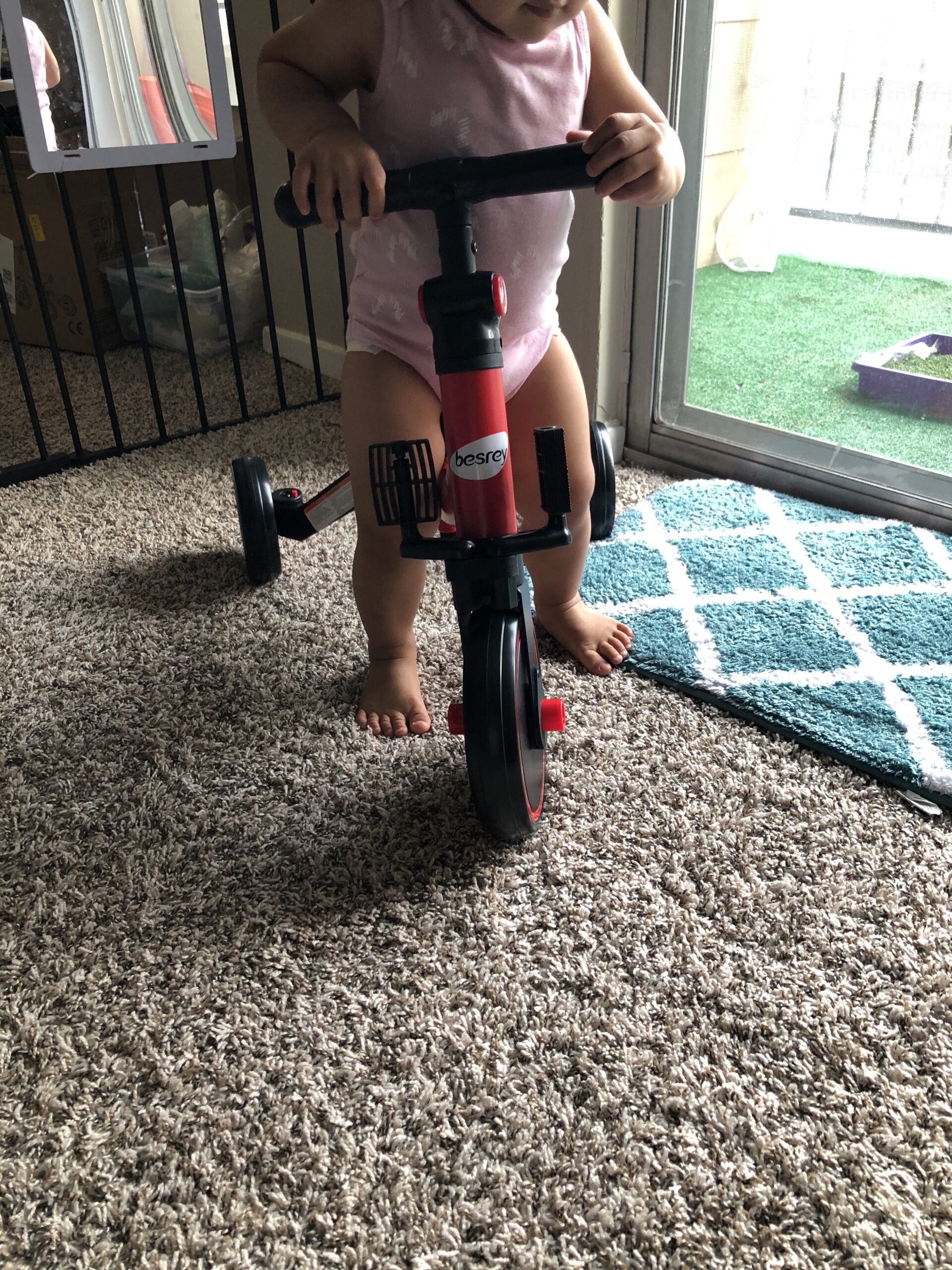 besrey 5 in 1 Toddler Bike for 1 Year to 4 Years Old Kids, Toddler Tricycle Kids Trikes Tricycle, Toys for Boy & Girl, Balance Training, Removable Pedals customer photo 1