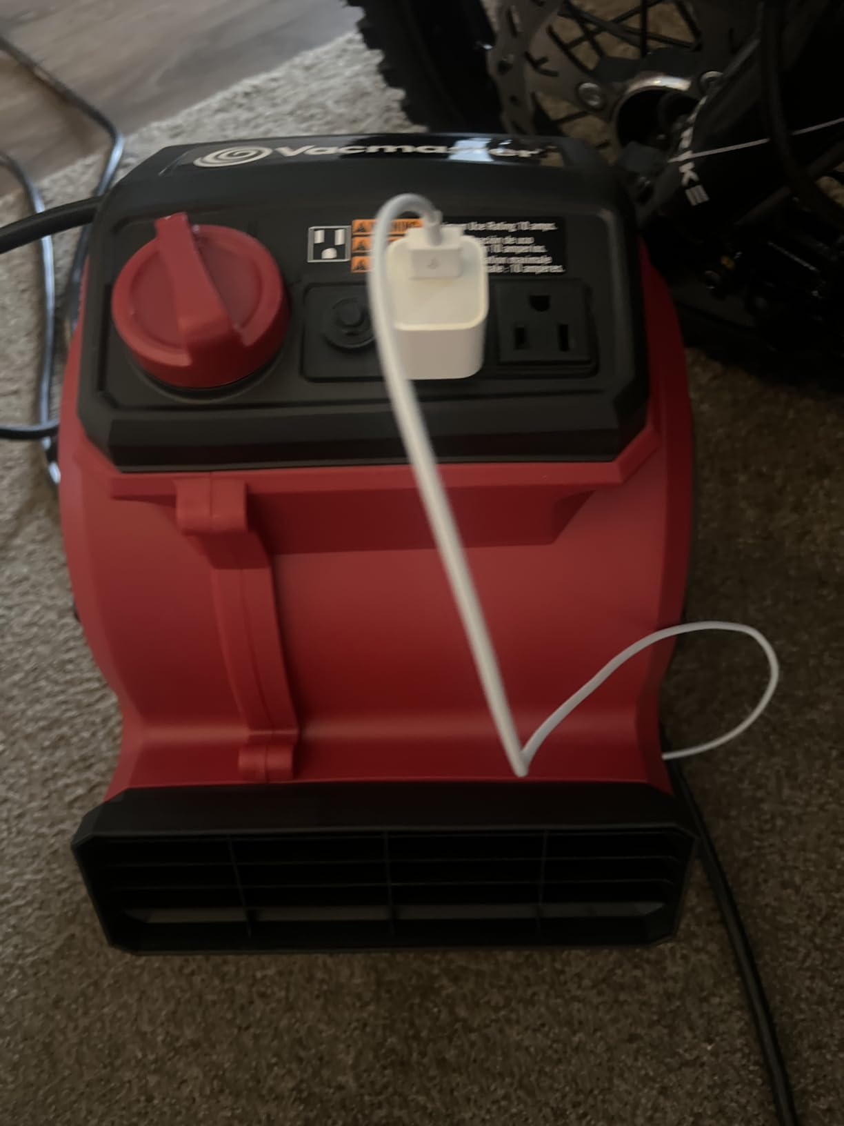 Vacmaster AM201 1101 Air Mover and Fitness Fan 550 CFM Drying and Cooling customer photo 2