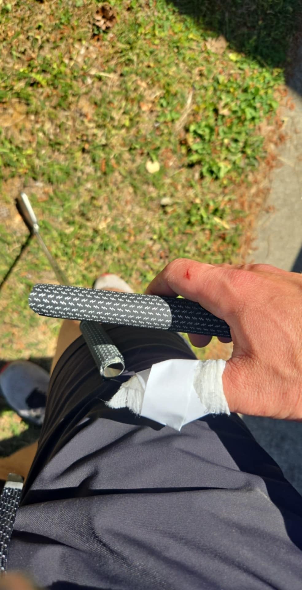TaylorMade Men SIM2 Max Golf Clubs customer photo 1