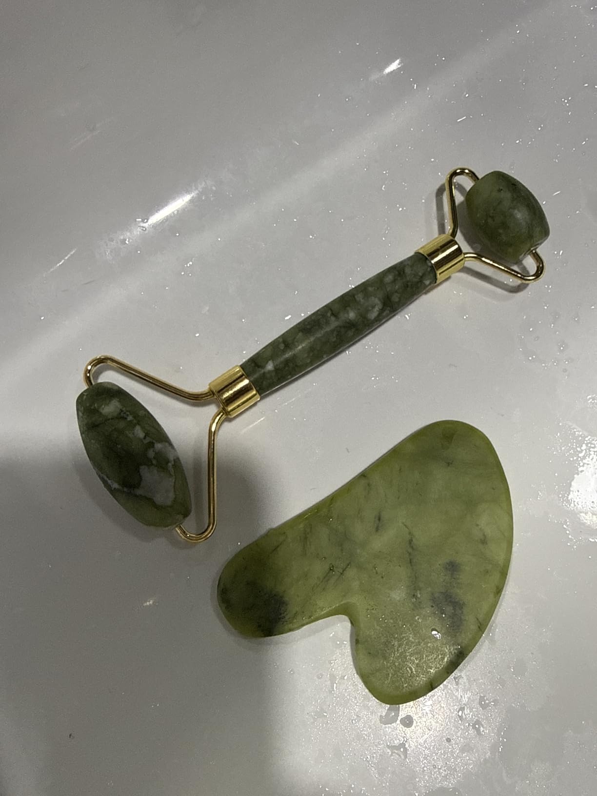 BAIMEI IcyMe Gua Sha & Jade Roller Set for Facial Sculpting and Relaxation | Cooling Face Roller & Guasha Tool for Face Lymphatic Drainage, Depuffing, Jawline Definition, Skin Care Gifts for Women-Green customer photo 1