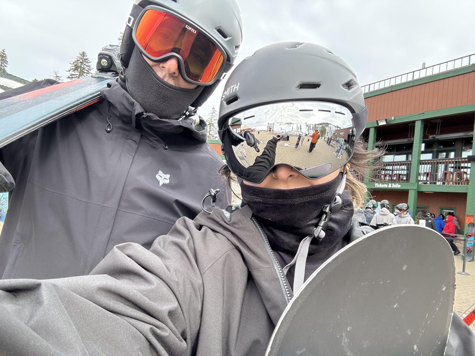 Juli Ski Goggles, Winter Snow Sports Snowboard Goggles with Anti-Fog Lens BNC customer photo 1