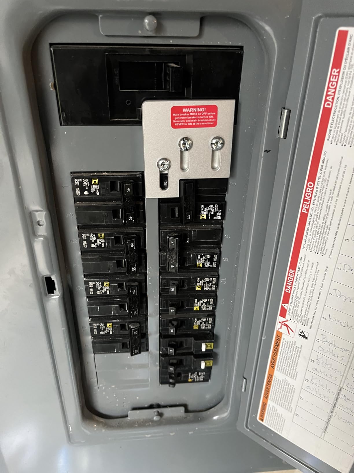 Generator Interlock Kit Compatible with Square D QO or Homeline 150 or 200 amp panels. 1 3/8 inches Spacing between main and generator breaker, Professional and Interlock Kit (SD200A) customer photo 2