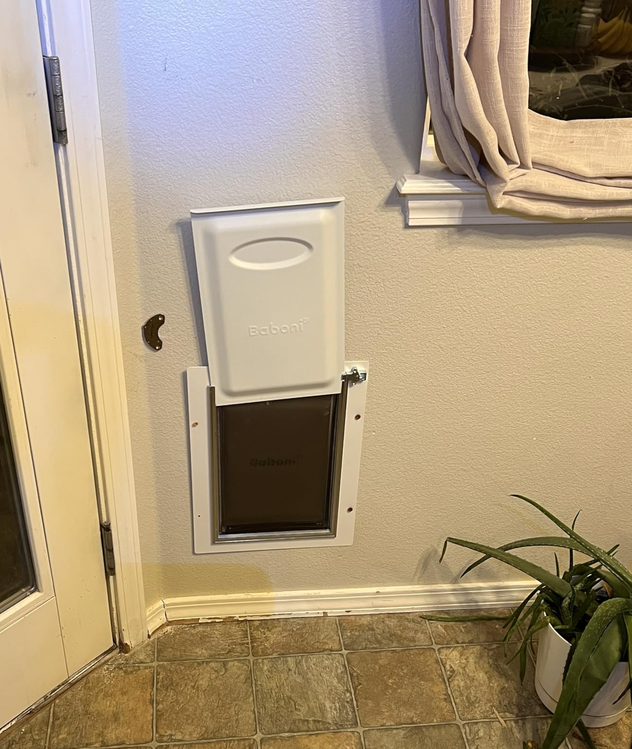 Baboni Pet Door for Wall, Steel Frame and Telescoping Tunnel, Aluminum Lock, Double Flap Dog Door and Cat Door, Strong and Durable (Pets Up to 100 Lb) -Large customer photo 2