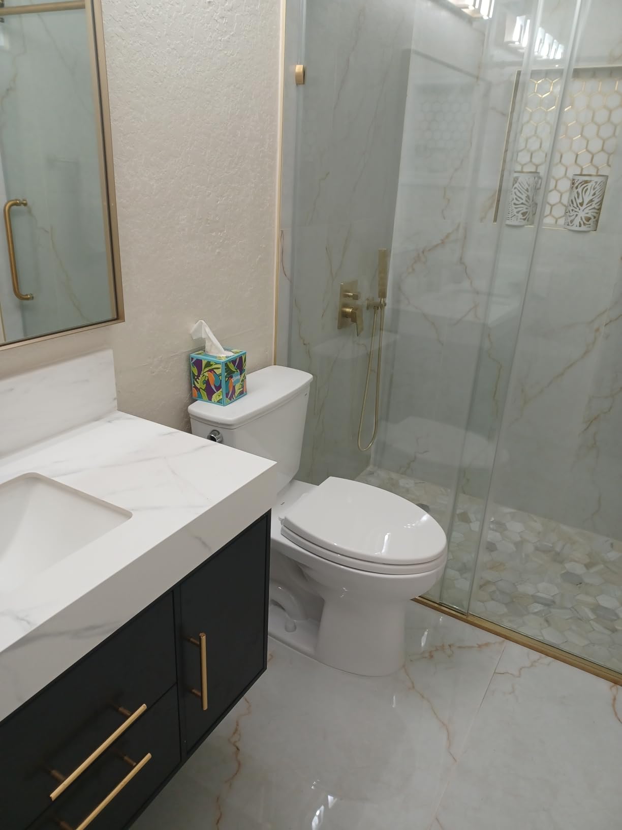 TOTO Drake Transitional Two-Piece Elongated 1.28 GPF Universal Height TORNADO FLUSH Toilet with CEFIONTECT, Cotton White - CST786CEFG#01 customer photo 2
