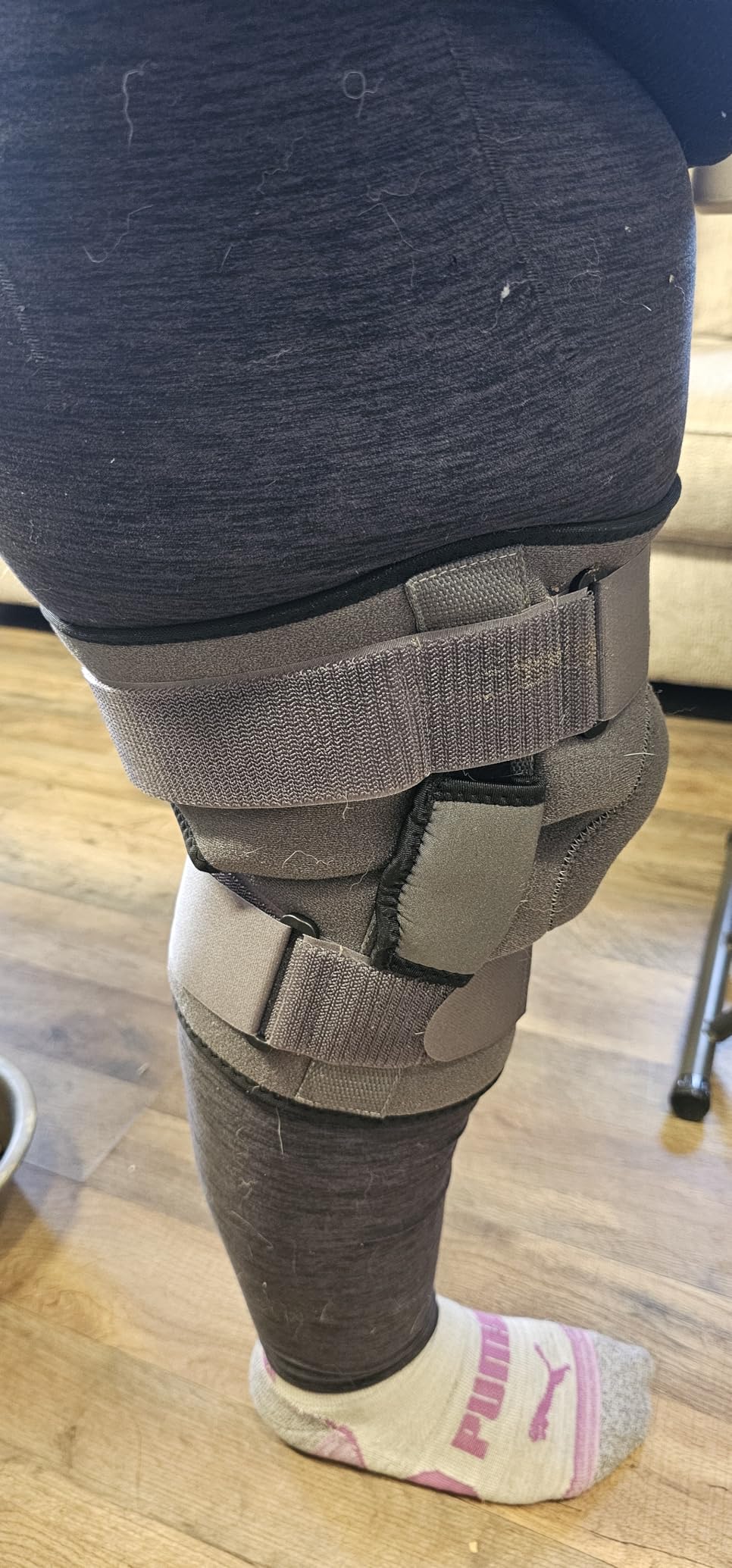 Sparthos Knee Brace for Women & Men - Meniscus Tear Support - Gray-L | Hinged Metal Side Stabilizers, Adjustable Compression Straps, ACL MCL Arthritis Pain Relief, Open Patella, Running & Sports customer photo 2