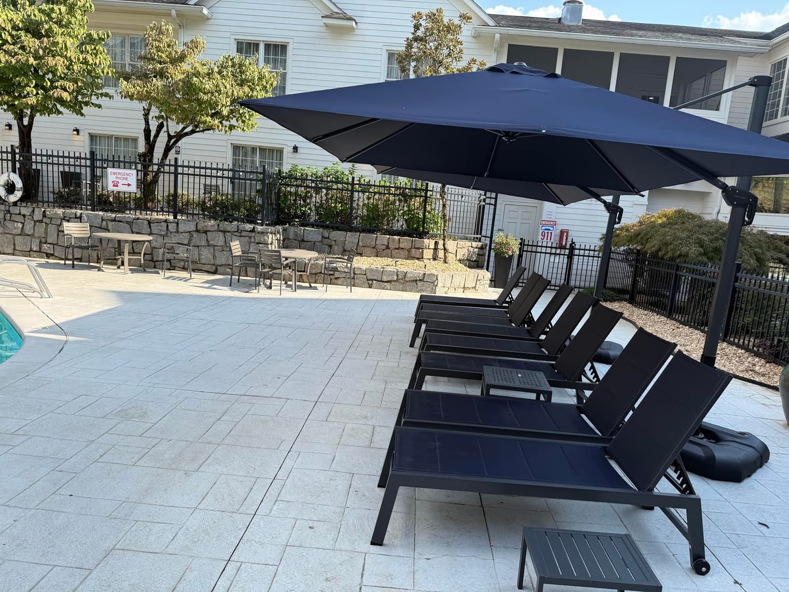 PURPLE LEAF Patio Umbrella with Base Outdoor 10' x 10' 360° Rotation Grey | One-Hand Adjustment, Withstand Winds, Steady frame in gusts, Smooth 360° Rotation, Rock Solid Stability, 30-Minute Setup customer photo 2