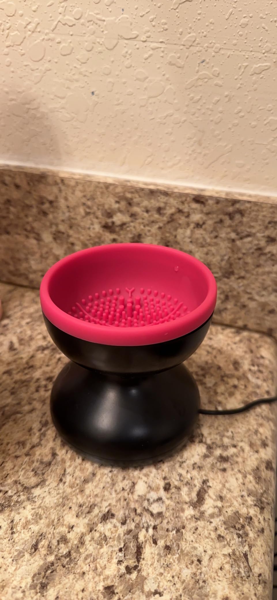 Makeup Brush Cleaner Machine, Powerful Friction Make Up Residue Remover | For All Size Brushes Set, Sponge, Powder Puffs, Efficient Cleaning, Portable Spinning Washer, Save Cleanser & Shampoo customer photo 1