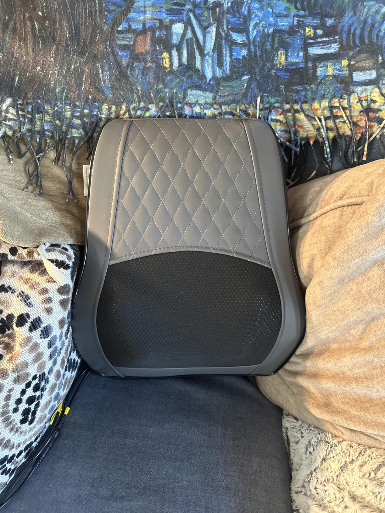 Boriwat Back Massager with Heat, 3D Kneading Massage Pillow for Back, Neck, Shoulder, Leg Pain Relief Deep Tissue, Gifts for Women Men Mom Dad customer photo 2