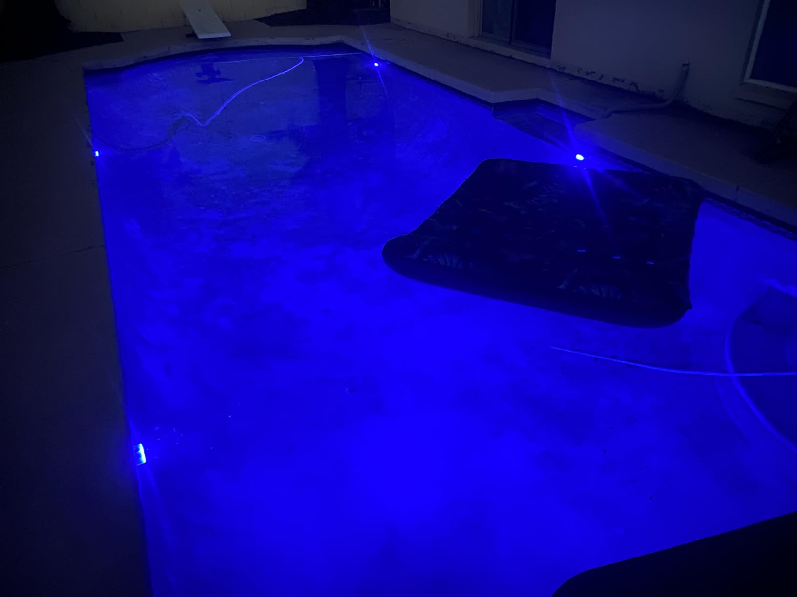 Homly Rechargeable Submersible Pool Lights with Remote, Waterproof Underwater Charging Battery Operated Controlled 16 Color Changing LED with Magnet Floating Lights Pool Pond Decoration 4 Pack customer photo 2