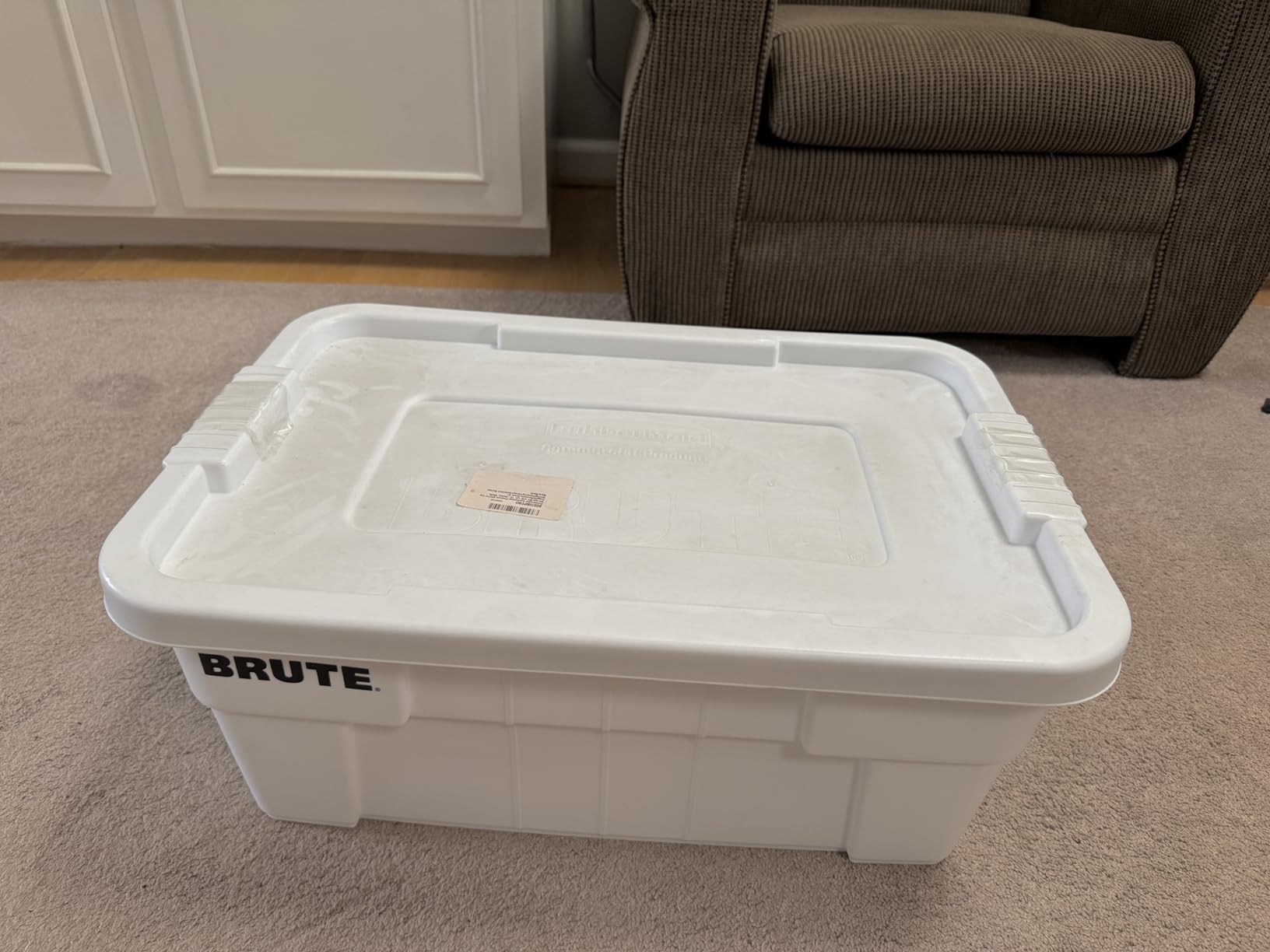 Rubbermaid Commercial Products Brute Tote Storage Container with Lids-Included 20-Gallon Gray Rugged/Reusable Boxes for Moving/Storing in Garage/Basement/Attic/Jobsite/Truck/Camping 2 Pack customer photo 2
