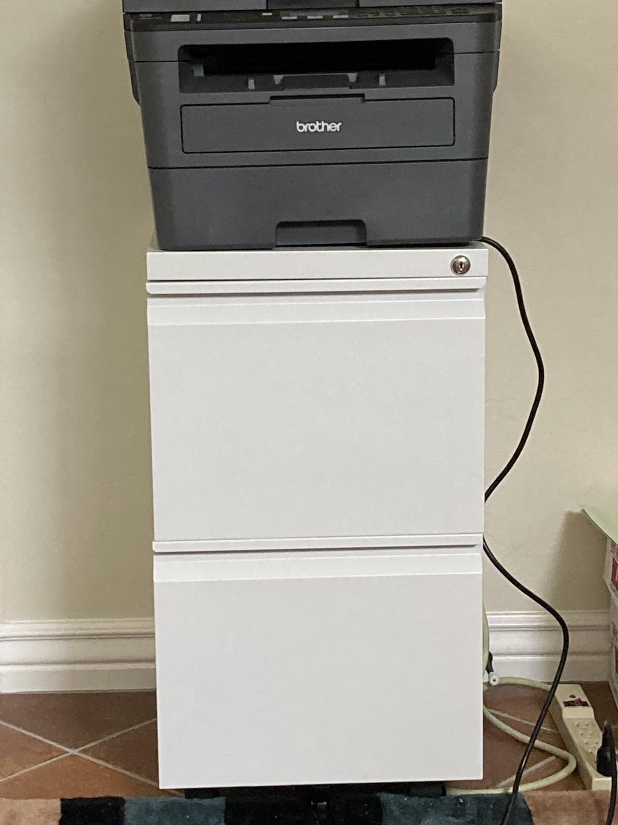 Letaya 3 Drawer Mobile File Cabinet with Lock, Under Desk Metal Filing Cabinets for Home Office Organizer Letters/Legal/A4 (Fully Assembled - Black) customer photo 1
