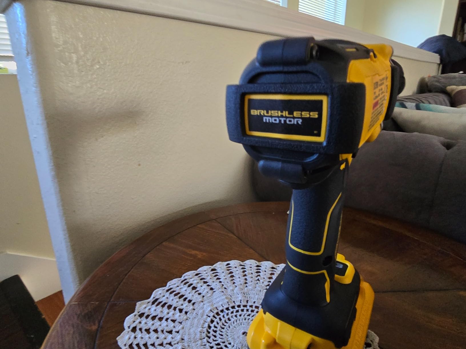 DEWALT 20V MAX Cordless Impact Wrench, 1/2' Hog Ring, Includes LED Work Light and Belt Clip, Bare Tool Only (DCF891B) customer photo 1