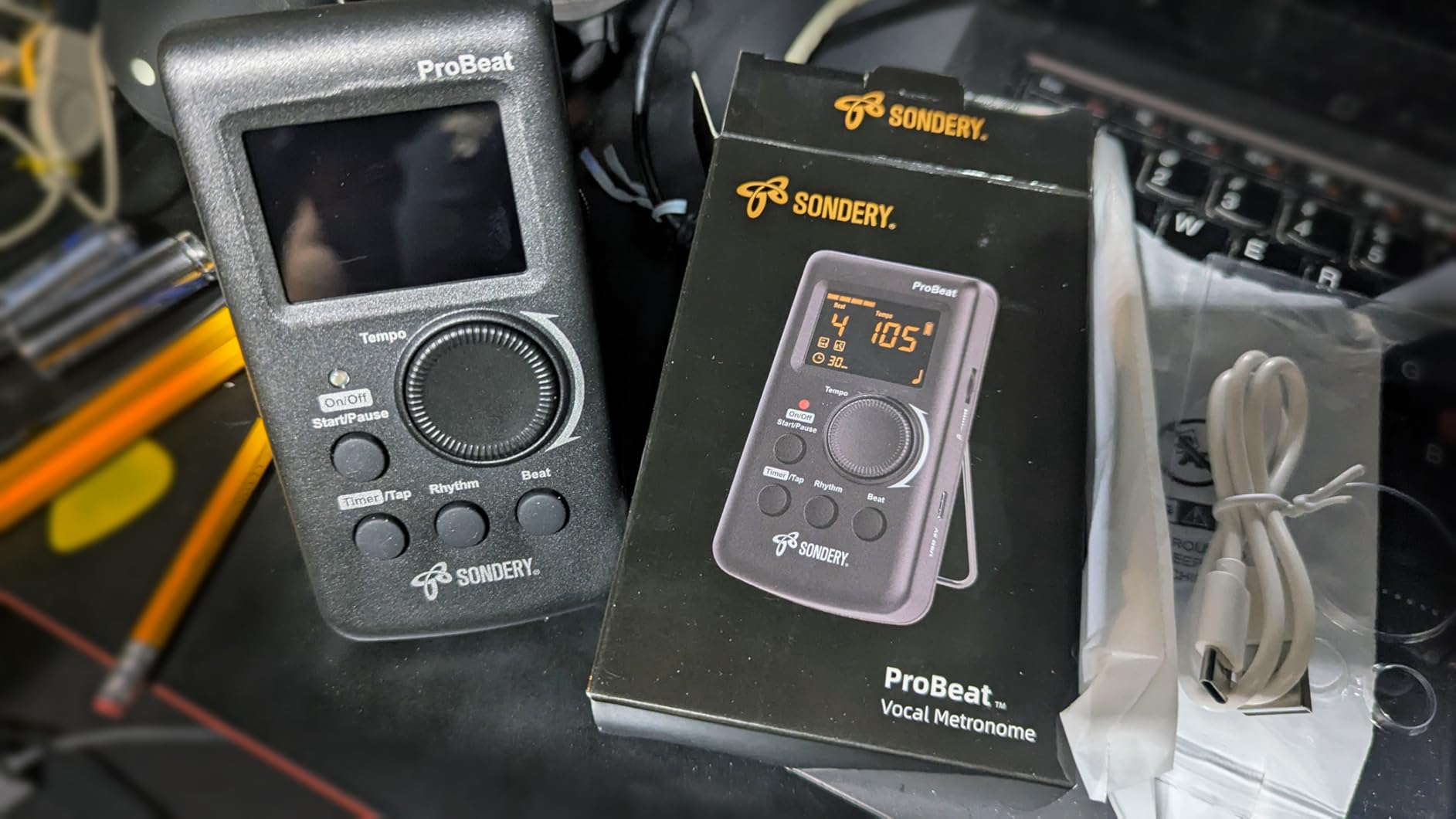 Sondery Digital Metronome Rechargeable Vocal Counting for Piano Guitar Drum | Timer Function, Large Display, Easy to Use, English Vocal Counting, Compatible with All Instruments customer photo 1