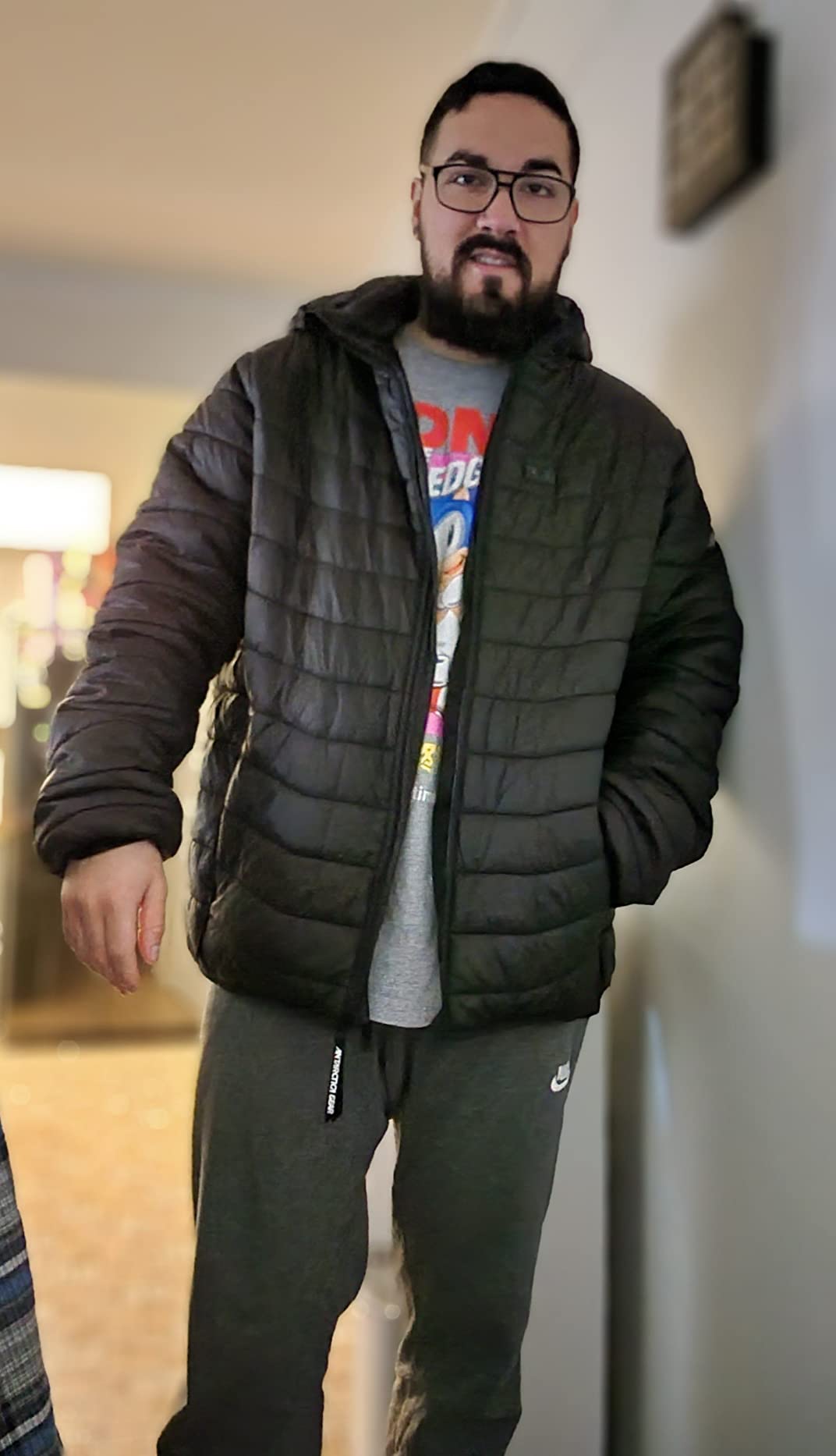 Heated Jacket, Lightweight Heating Jackets with 12V Power Bank, 6 Areas Winter Coat for Men and Women customer photo 2