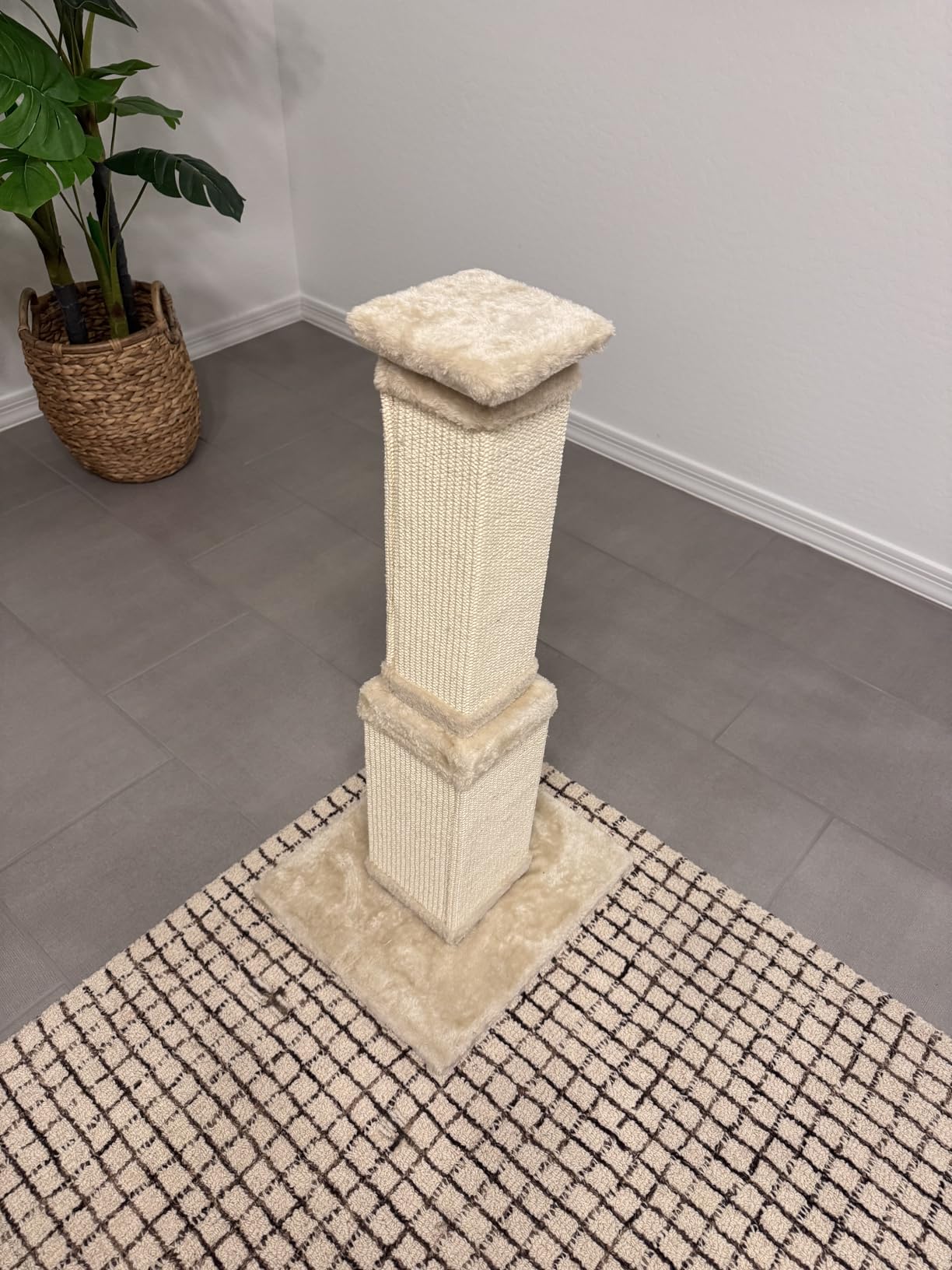 Cat Scratching Post for Indoor Cats, 32Inch Sisal Cat Scratcher, Beige | Wide Stable Base, Full-Body Stretching Cat Scratch Post, Heavy Duty Post for Cat Adults to Protect Furniture, Easy Assembly customer photo 2