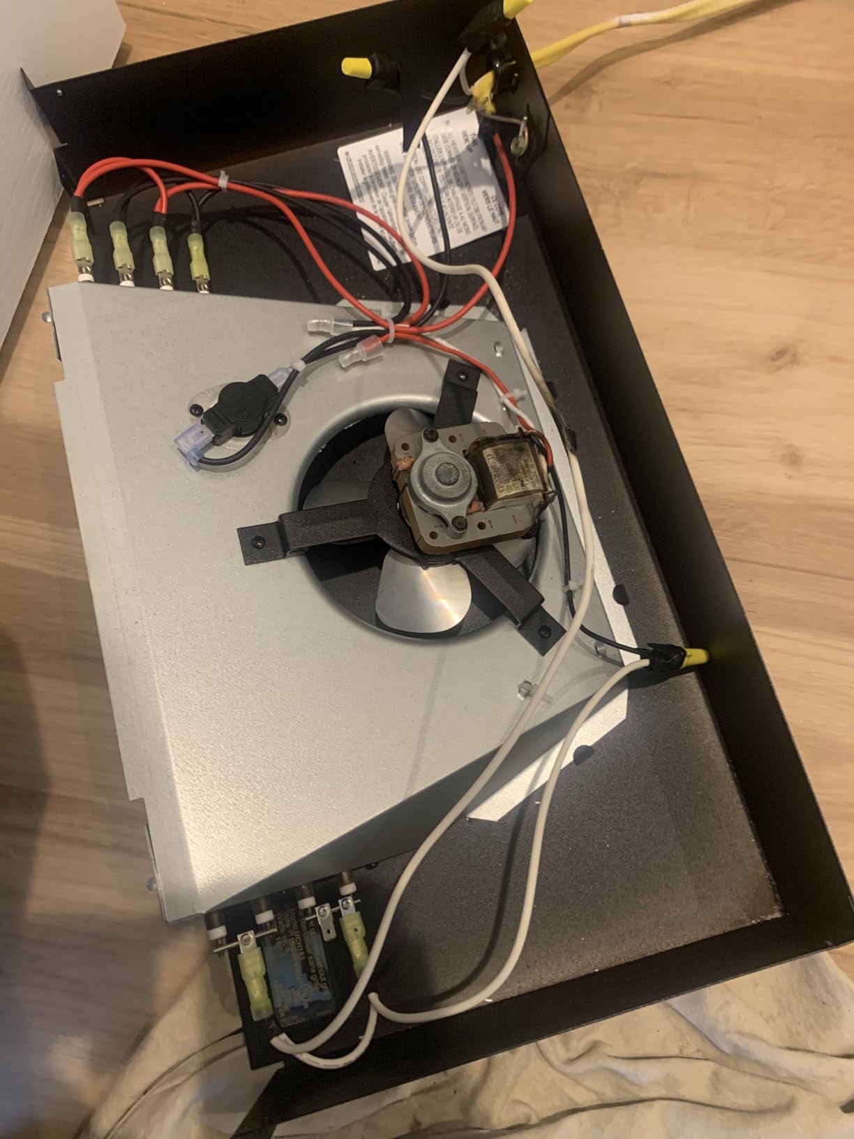 Cadet UCH Under Cabinet Heater 1800W 120/240V customer photo 2
