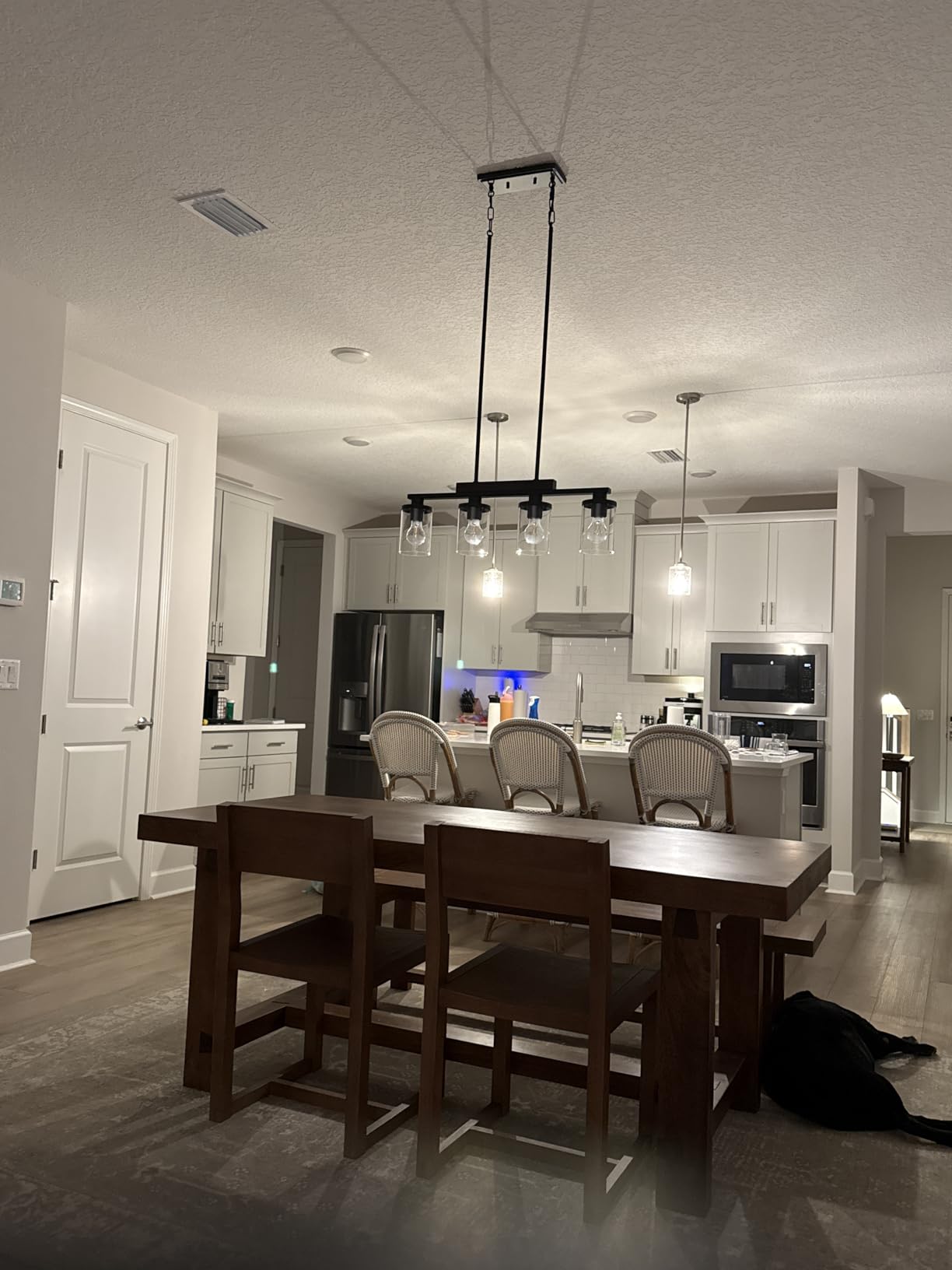 Dining Room Light Fixture/Chandelier Over Table, 5-Light Kitchen Island Lighting Hanging for Farmhouse Linear Chandeliers Matte Black Rustic Wood Ceiling Pendant Light Fixtures with Clear Glass Shade customer photo 2