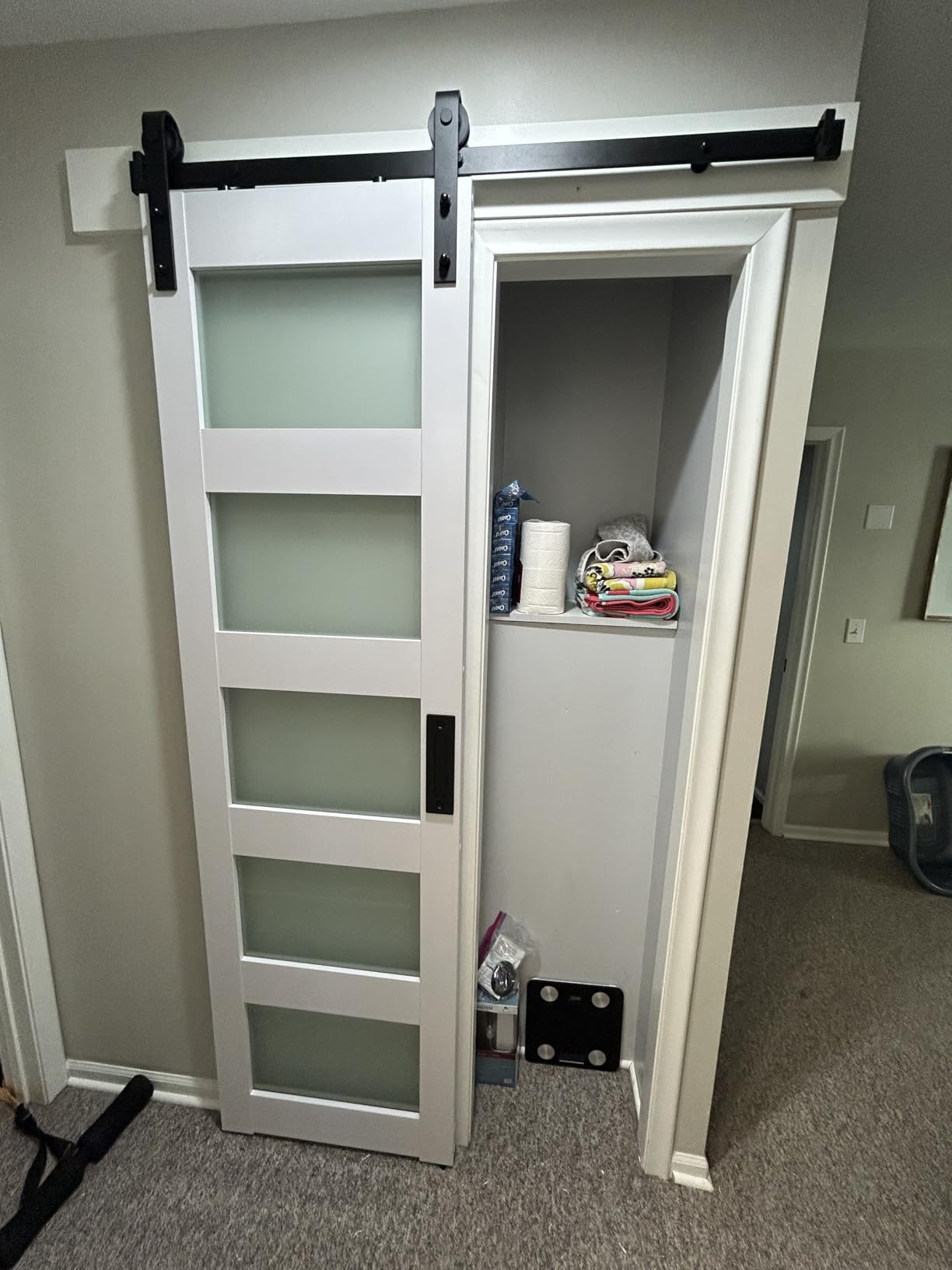 SMARTSTANDARD 36 x 84 in Glass Barn Door with 6.6FT Sliding Hardware Kit, Pre-Drilled Ready to Assemble, Waterproof PVC Coating, White, 5-Panel Glass customer photo 1
