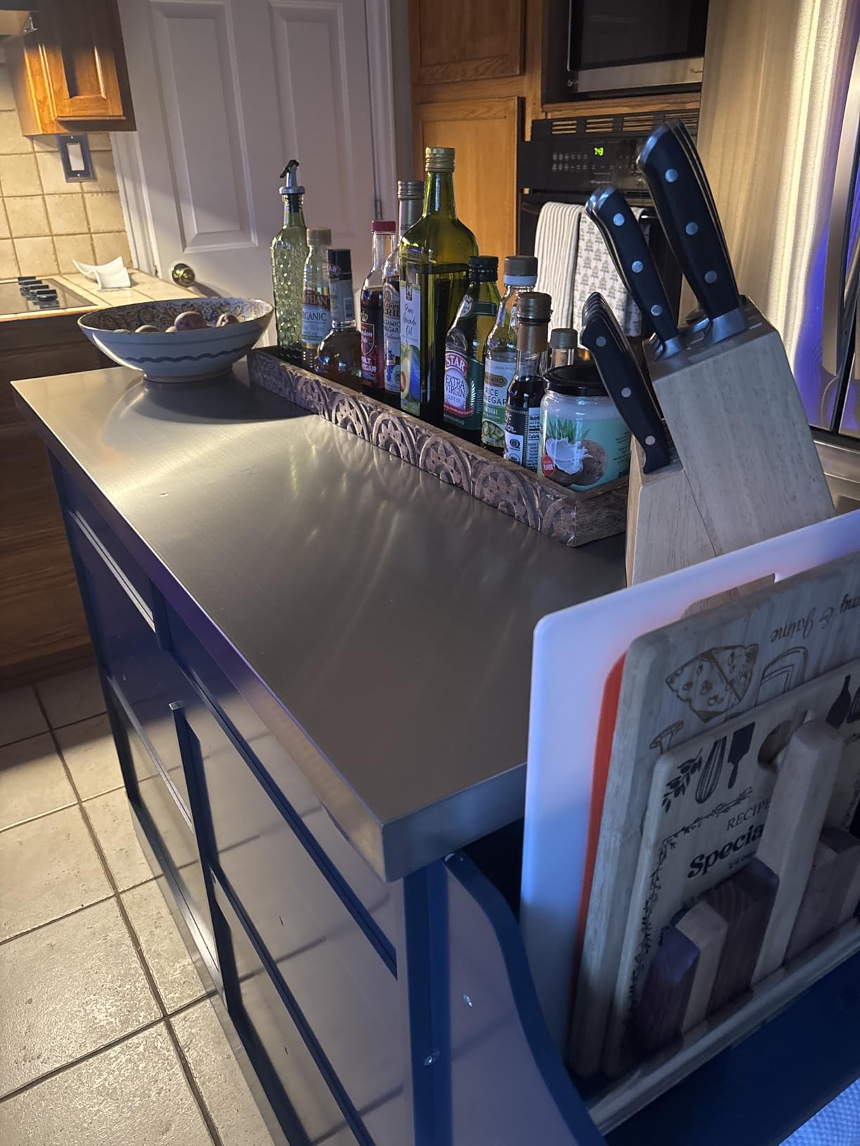 HOMCOM Rolling Kitchen Island Cart with 47 inch Stainless Steel Top Gray, Portable Island Table for Kitchen, Wheels, Adjustable Shelves, 2 Drawers, Spice Rack, Knife Rack, Towel Rack customer photo 2