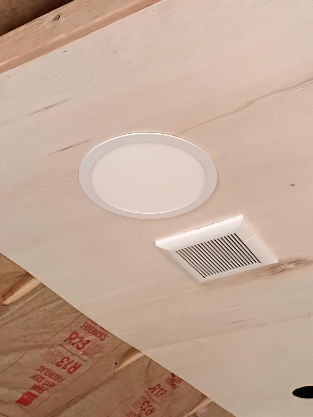JOEAONZ Bathroom Exhaust Fan 110 CFM 1.0 Sones Ultra-Quiet with Metal Housing, Ceiling Mount Ventilation Fan, Energy-Saving Bath Vent Extractor customer photo 1