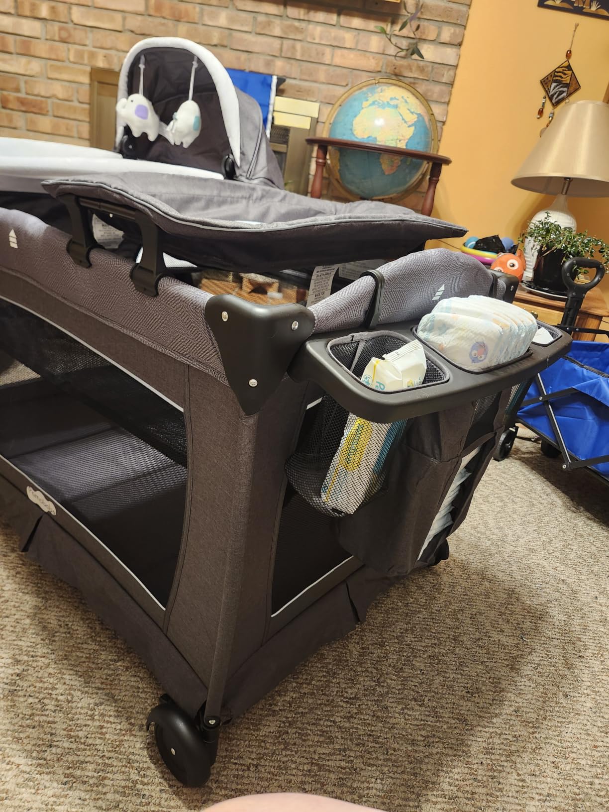 Pamo Babe Pack and Play 4-in-1 Baby Playard with Bassinet & Changing Table, Foldable Portable Playpen with Mattress, Nursery Center for Newborn to Toddler 0-36M-Black customer photo 2