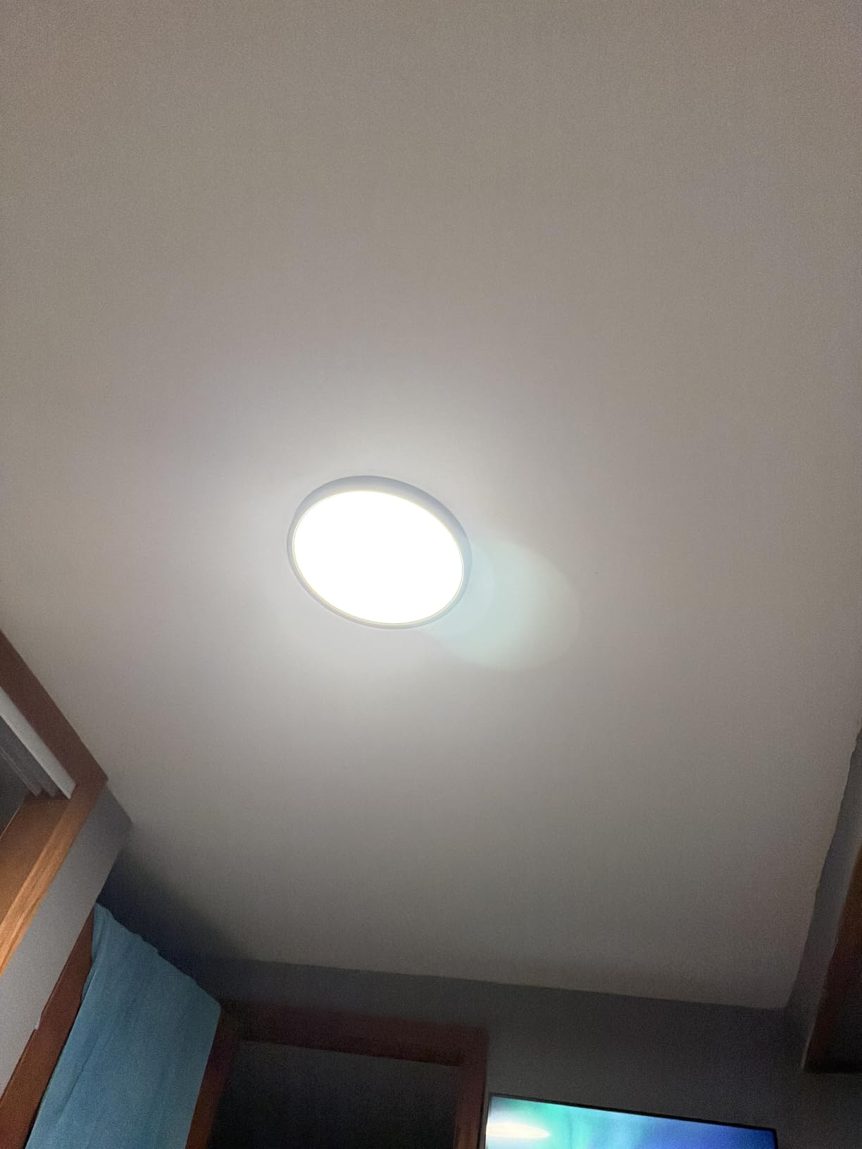 hykolity 12 Inch LED Round Flat Panel Light, 3CCT, 3000K/4000K/5000K | 24W Selectable CCT Edge-Lit Flush Mount Ceiling Light Fixture for Kitchen, Bedroom, Laundry and Closet Room, Black customer photo 1